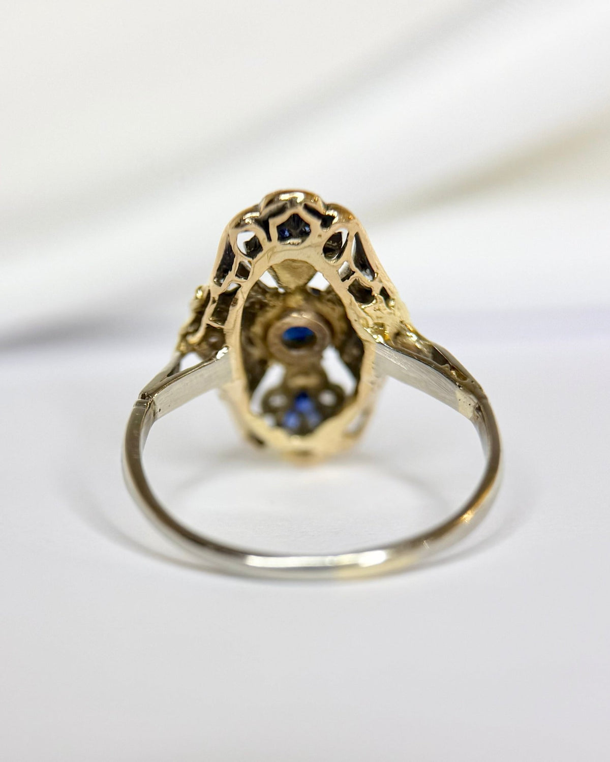 Bague Art-Déco Saphirs & Diamants "Ariana" - Elliade Paris