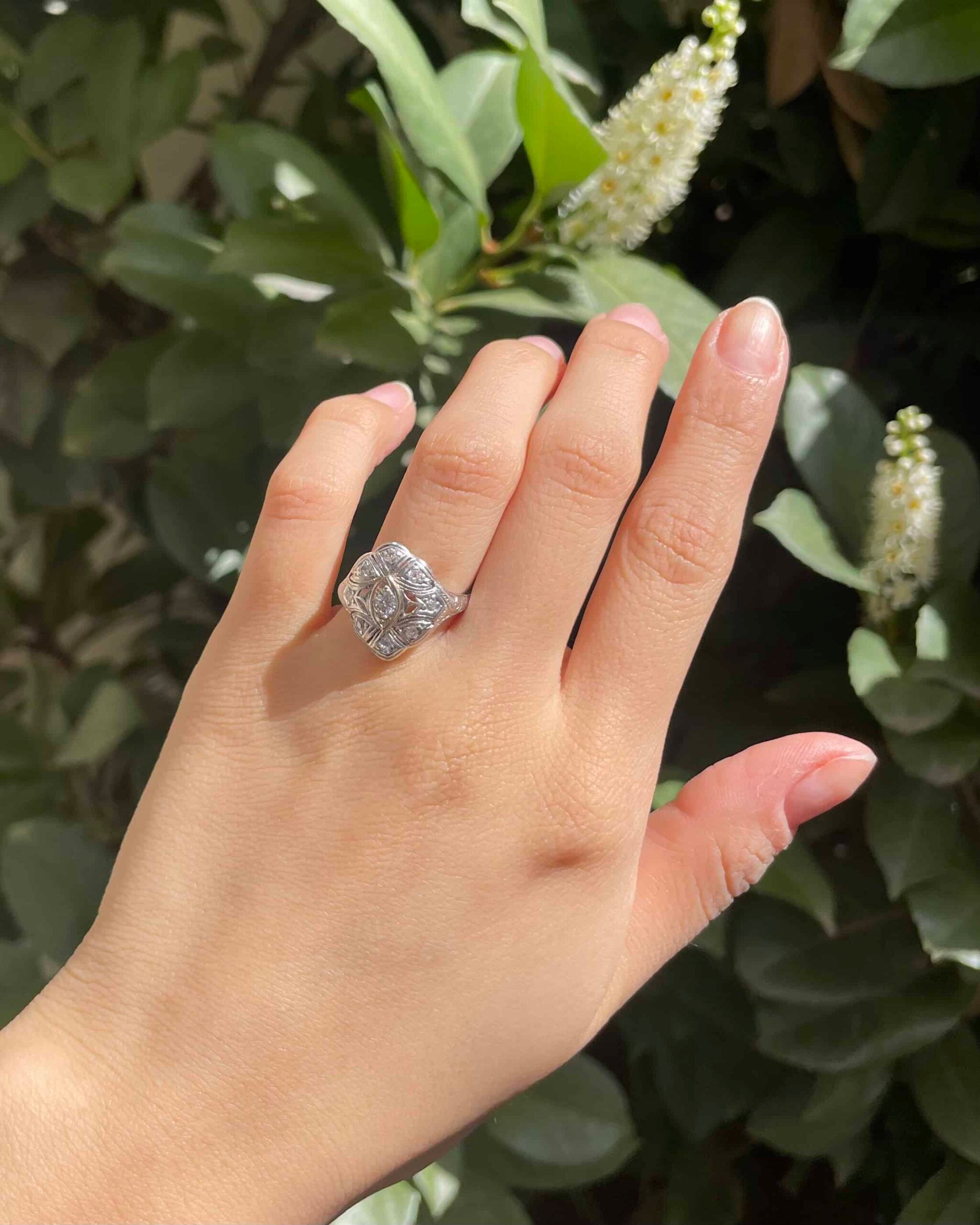 Bague Art-déco 9 Diamants "Hyacinth"
