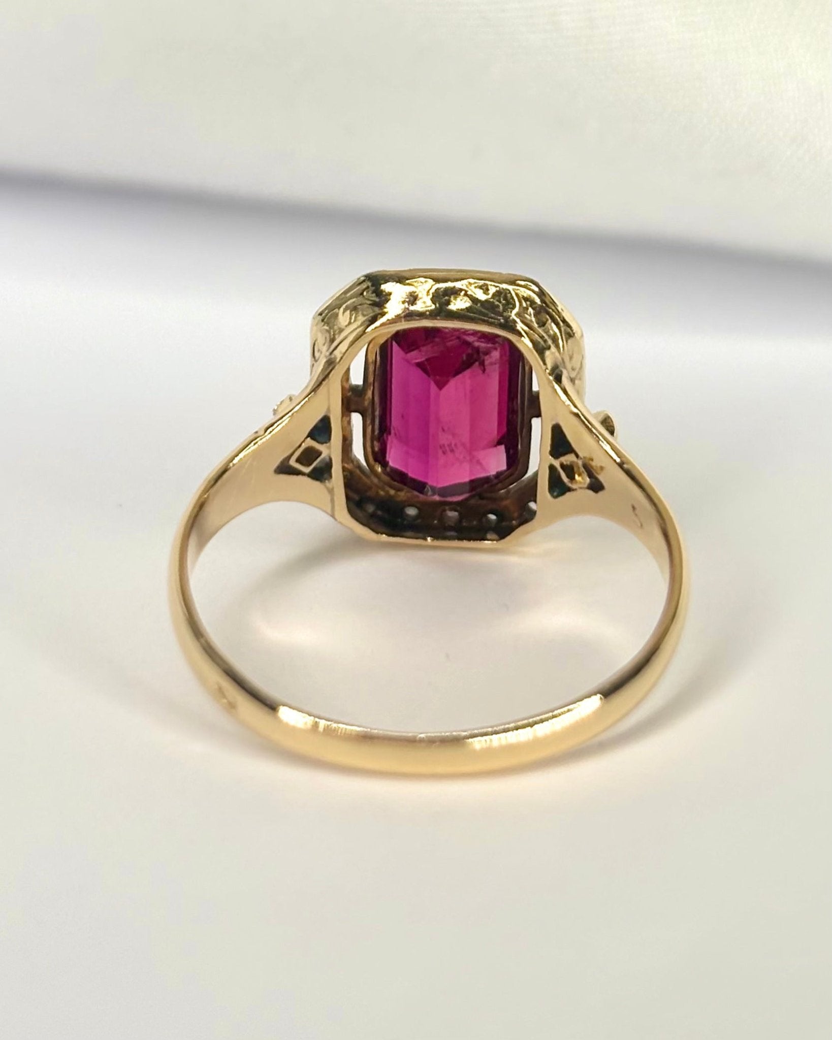 Bague Art-Déco Tourmaline 1.75 carat & Diamants "Sandra" - Elliade Paris