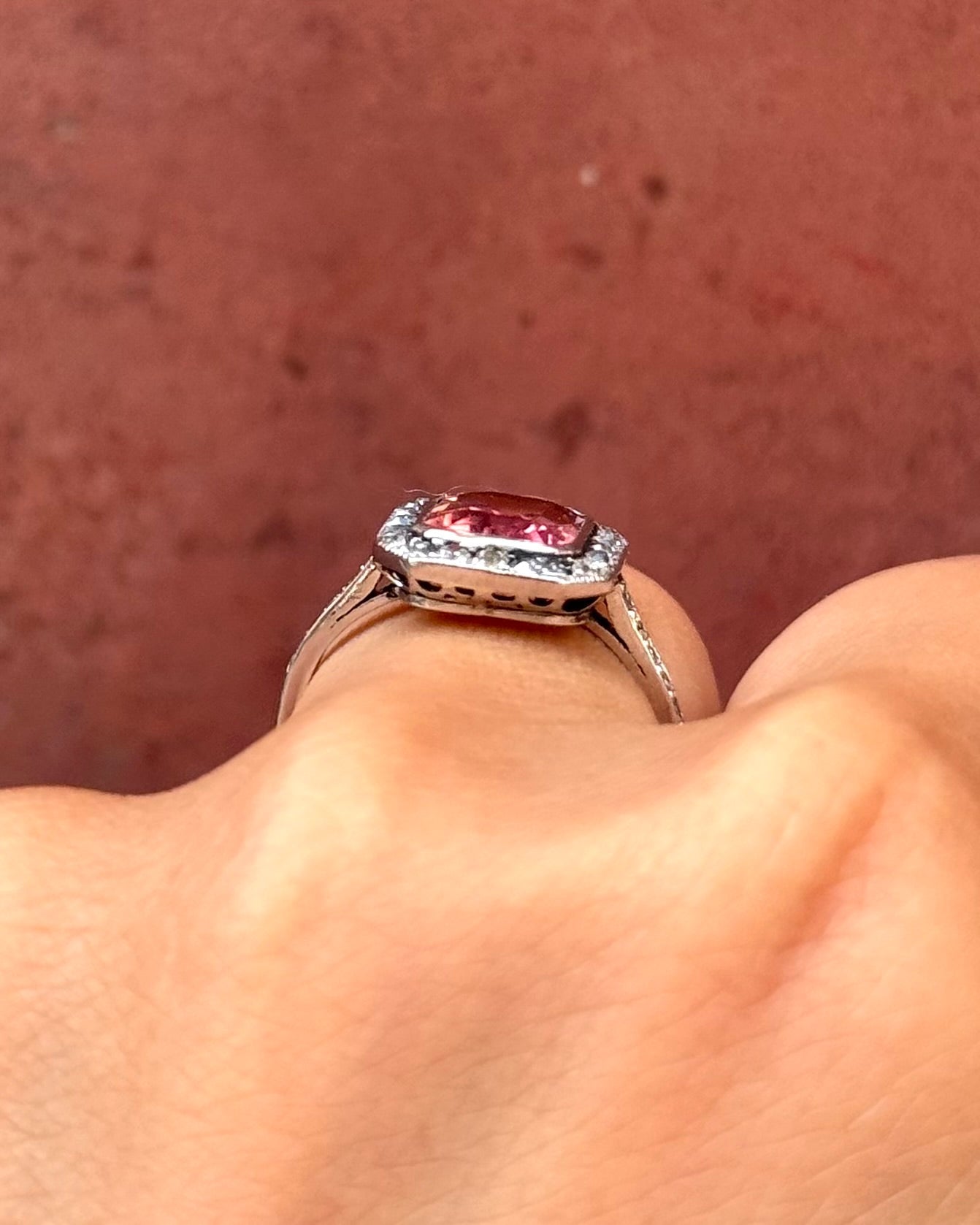 Bague Art-Déco Tourmaline 2.18 carats & 32 Diamants "Lauriane" - Elliade Paris