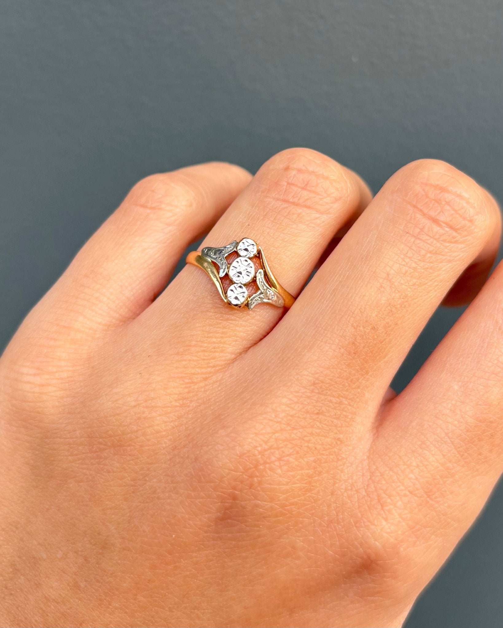 Bague Art Nouveau Fleurs "Sylvie" - Elliade Paris