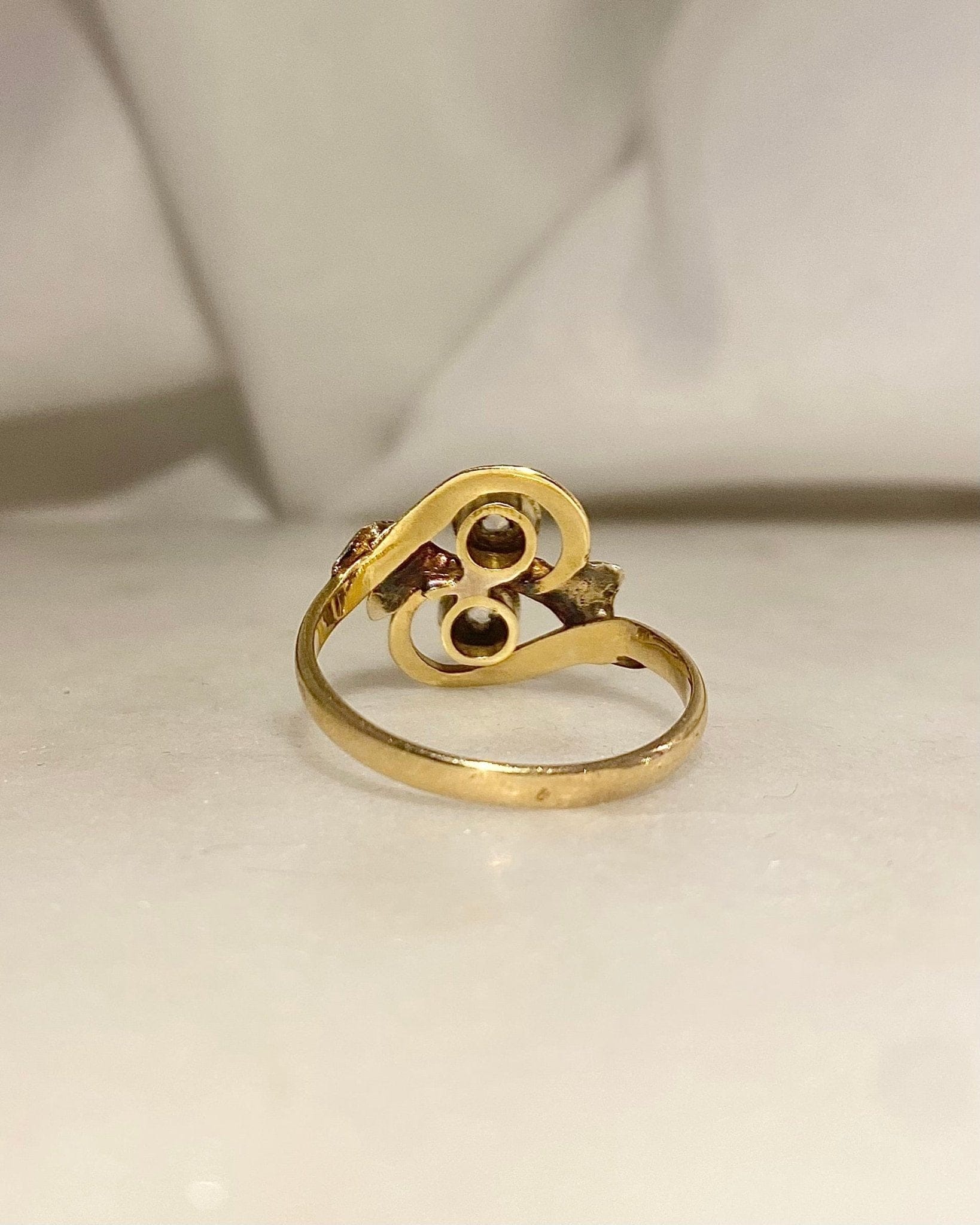 Bague Art Nouveau Toi & Moi Diamants 0.02 carat "Brisha" - Elliade Paris