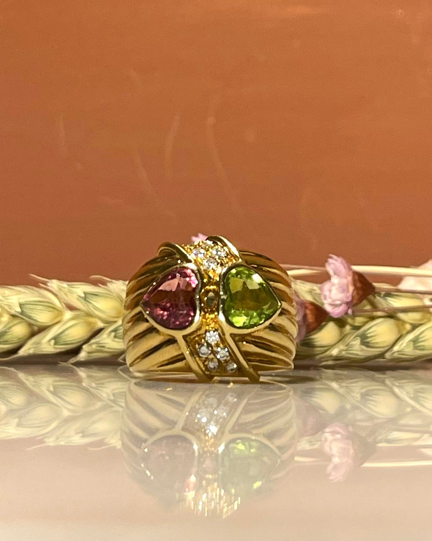 Bague Bandeau Toi & Moi Péridot, Tourmaline Rose & Diamants "Alba" - Elliade Paris