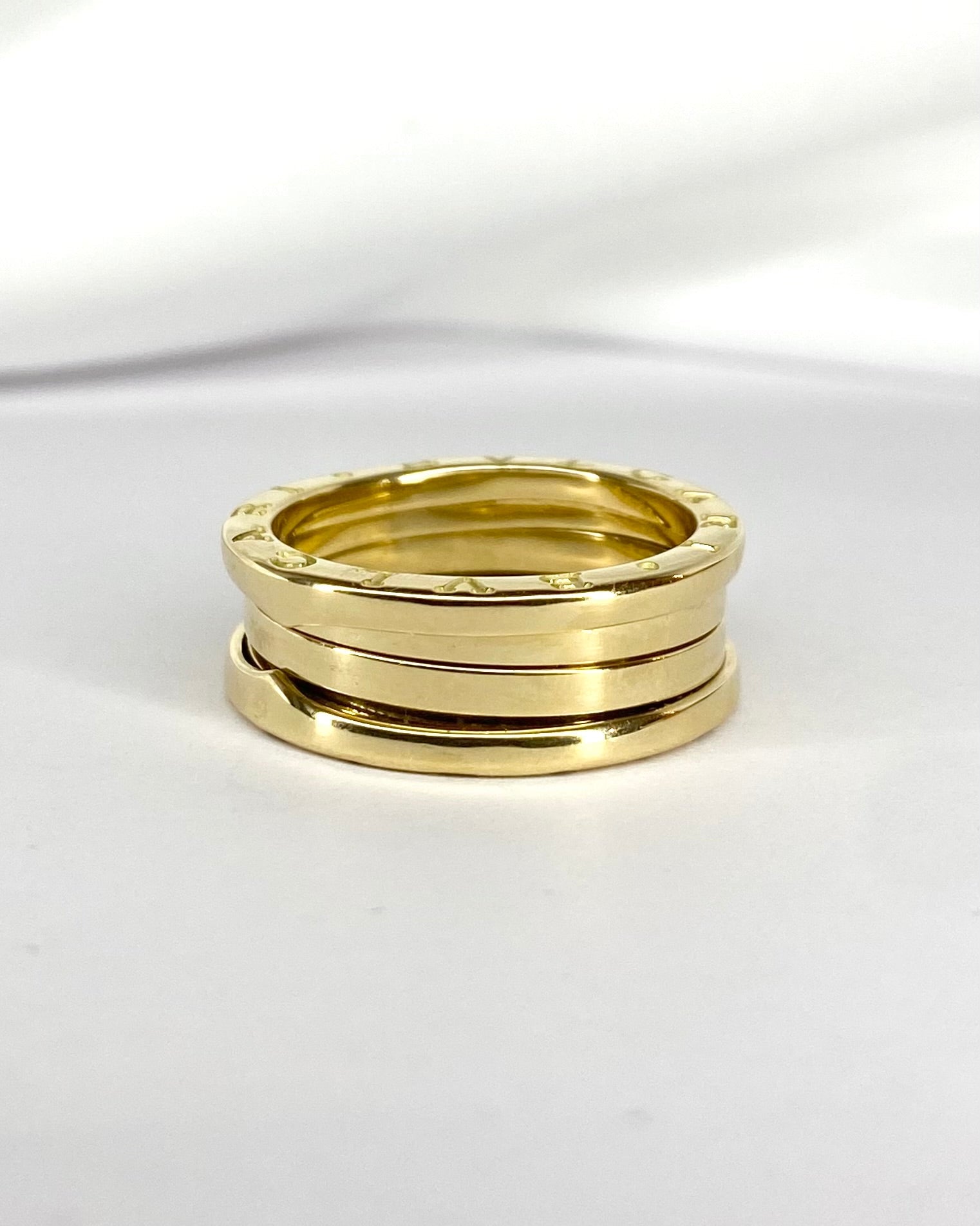 Bague Bulgari Or Jaune 9.39g "B zero 1" - Elliade Paris
