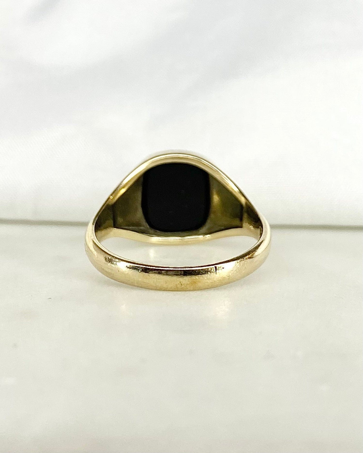 Bague Chevalière Onyx 2 carats "Lou" - Elliade Paris