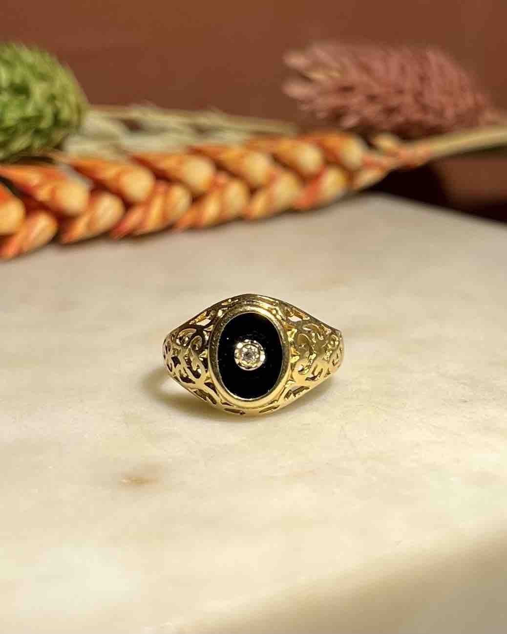 Bague chevalière vintage Onyx et Diamant "Asli" - Elliade Paris