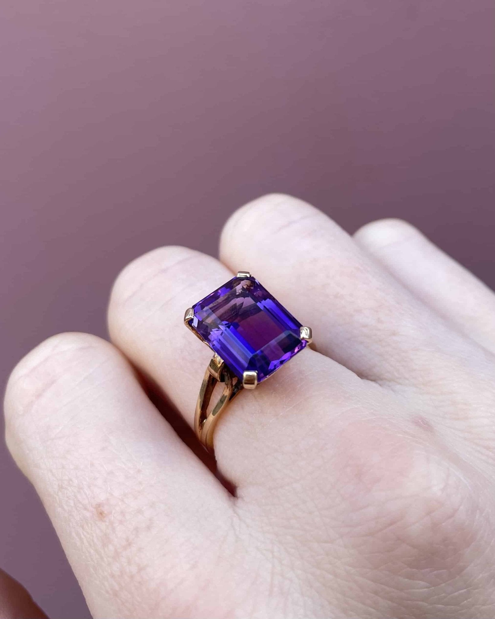 Bague Cocktail Améthyste 6.10 carats "Paolina" - Elliade Paris