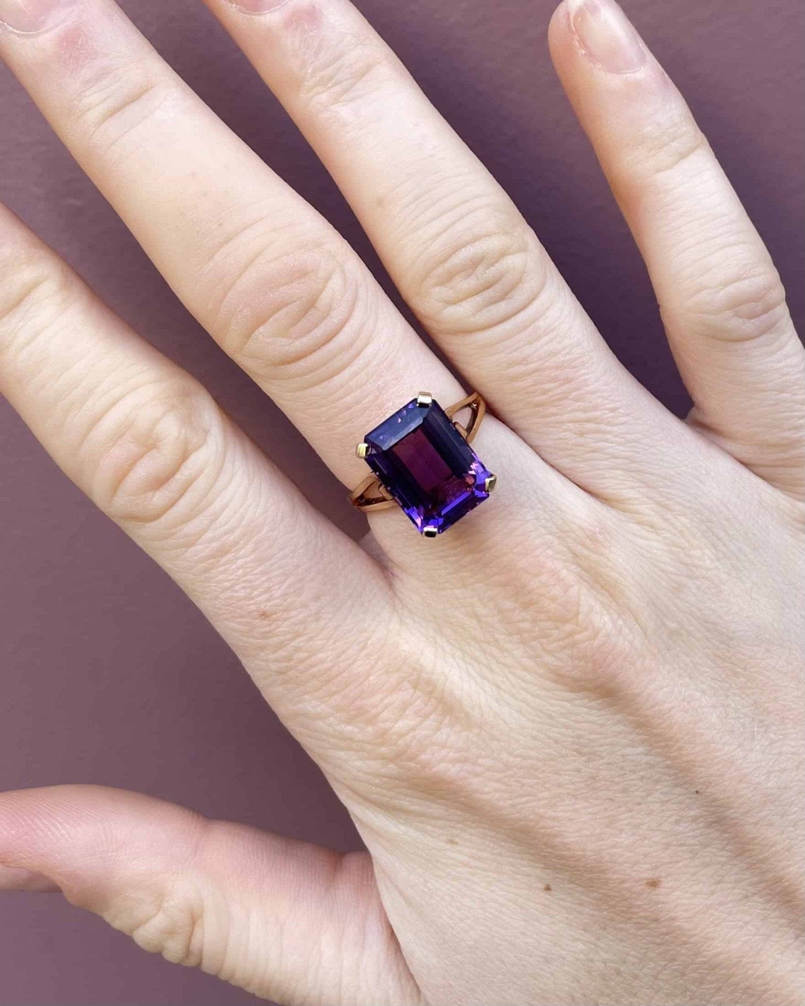 Bague Cocktail Améthyste 6.10 carats "Paolina" - Elliade Paris