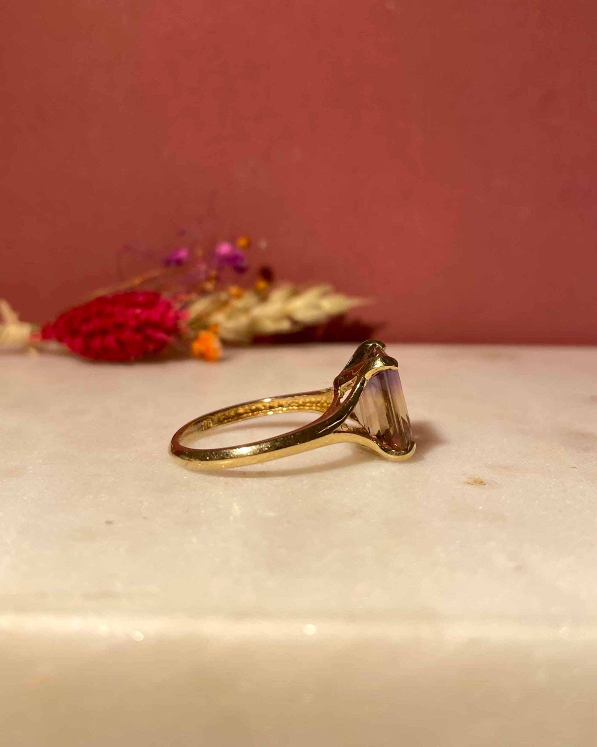 Anillo de cóctel de ametrino de 3,70 quilates «Serenity»
