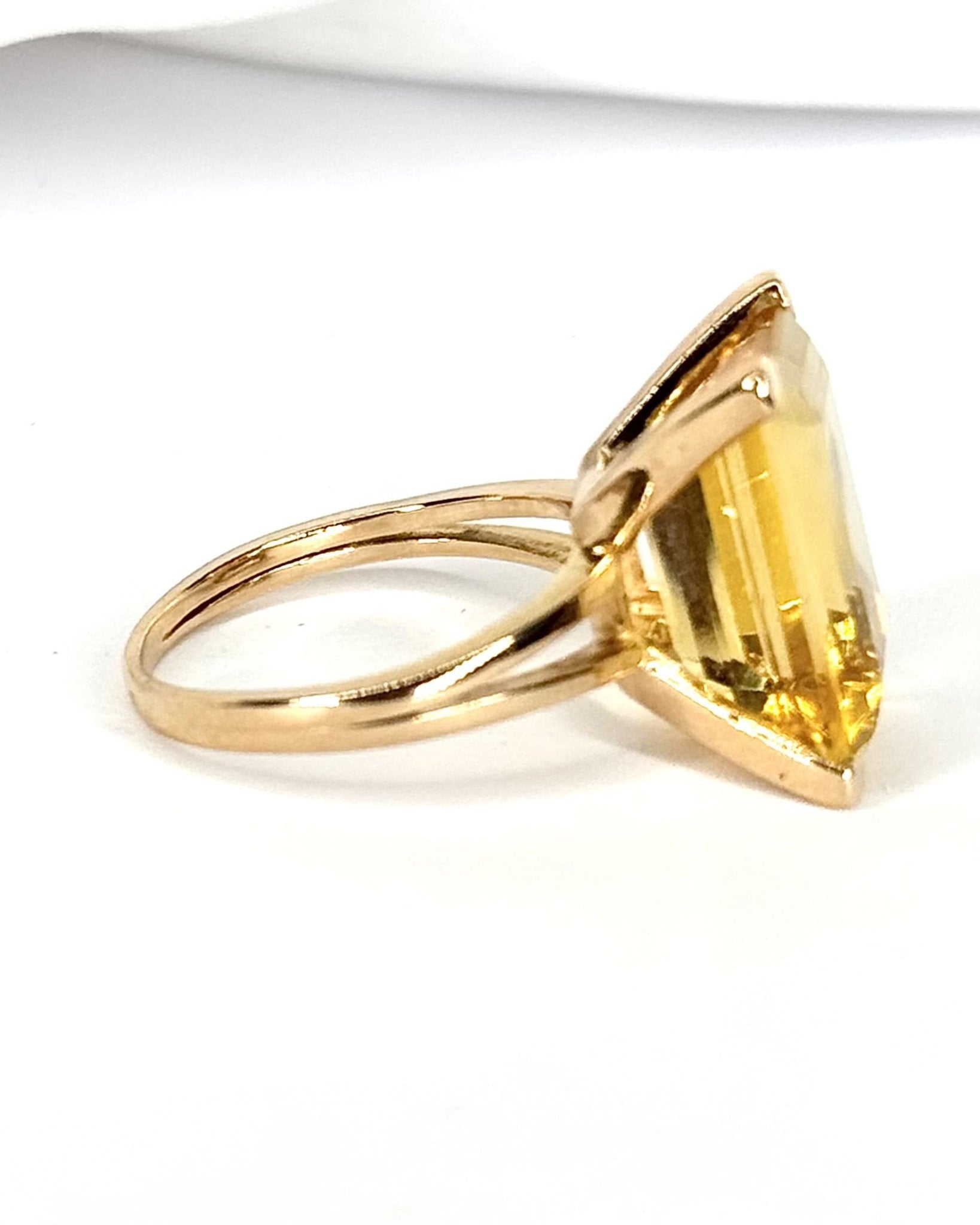 Bague cocktail Citrine 5.73 carats & Or 5,22g "Simone" - Elliade Paris
