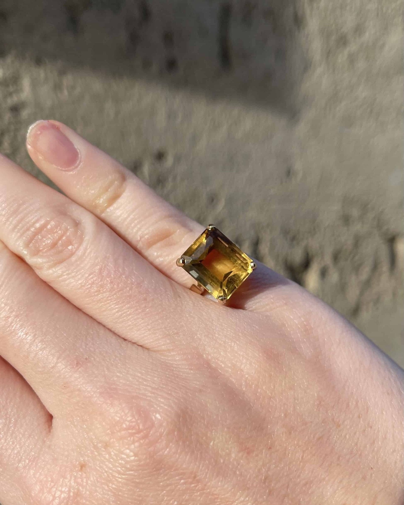Bague Cocktail Citrine 5.80 Carats "Yasmina" - Elliade Paris