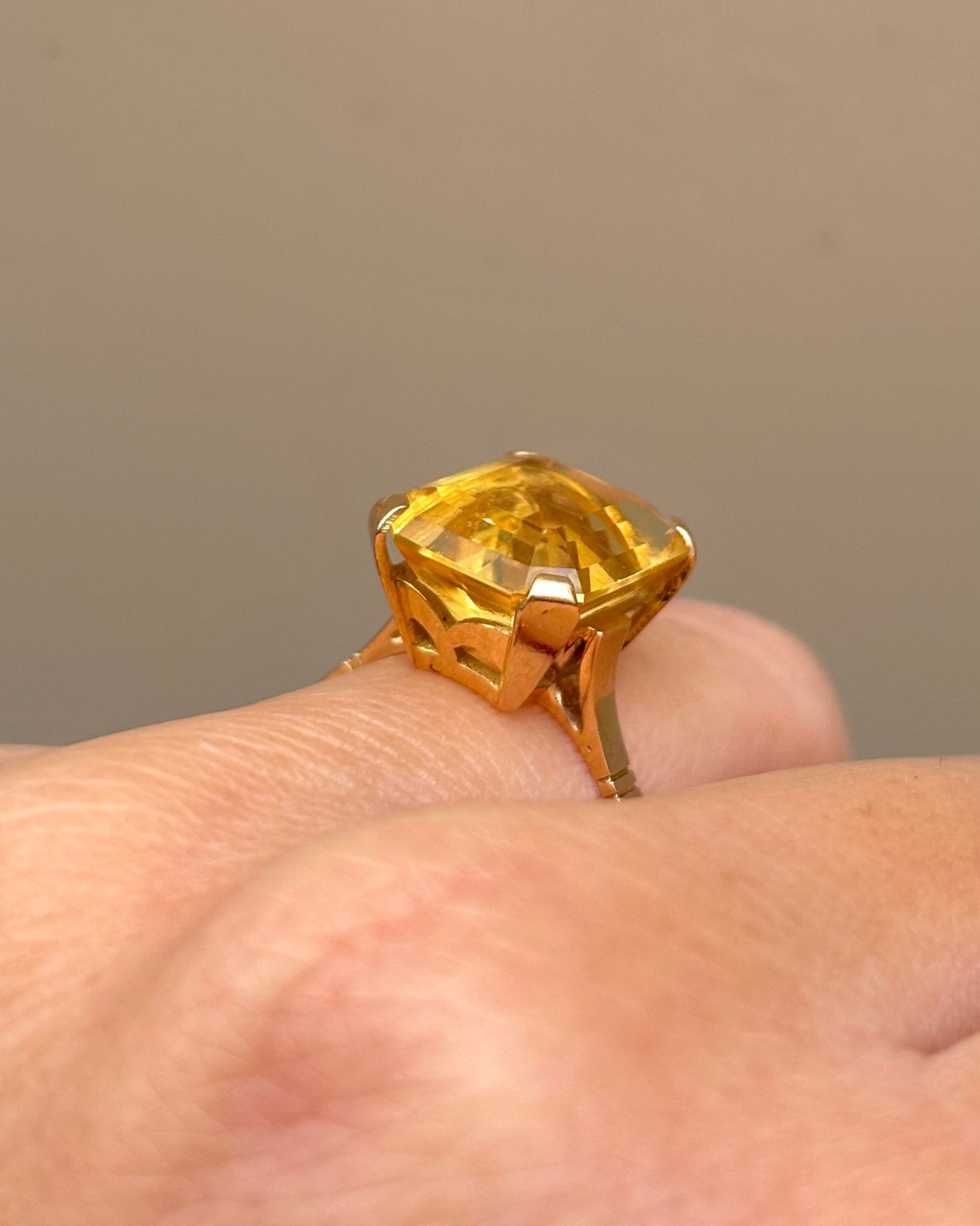 Bague Cocktail Citrine 6 carats "Johanna" - Elliade Paris