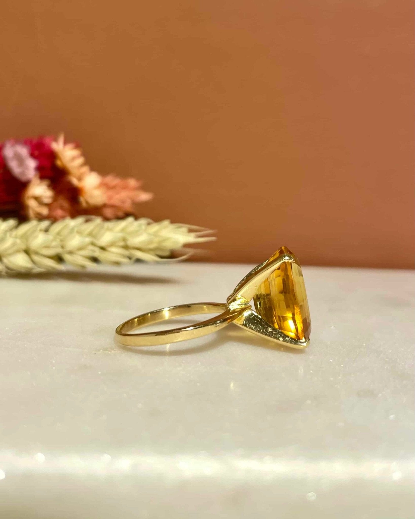 Bague Cocktail Citrine 8.60 Carats "Xyla" - Elliade Paris