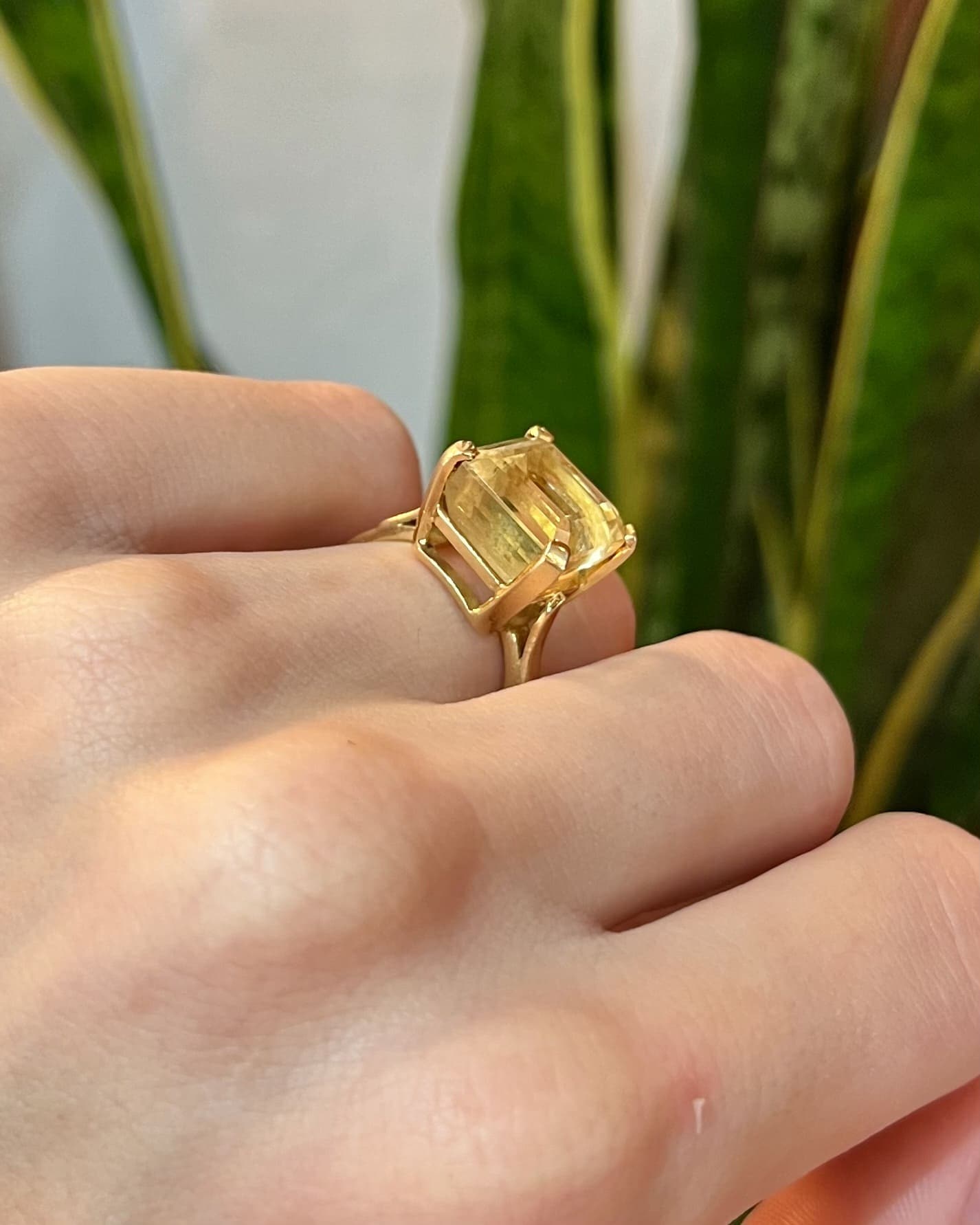 Bague Cocktail Citrine 9 Carats "Clothilde" - Elliade Paris