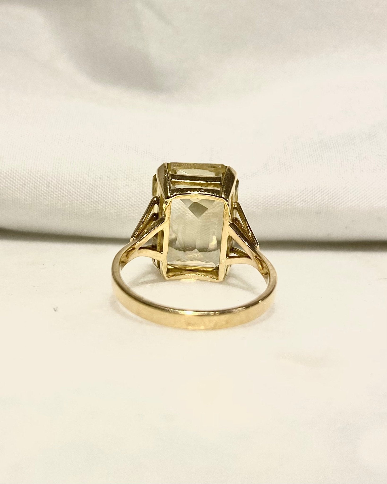 Bague Cocktail Citrine 9.94 carats "Solévia" - Elliade Paris