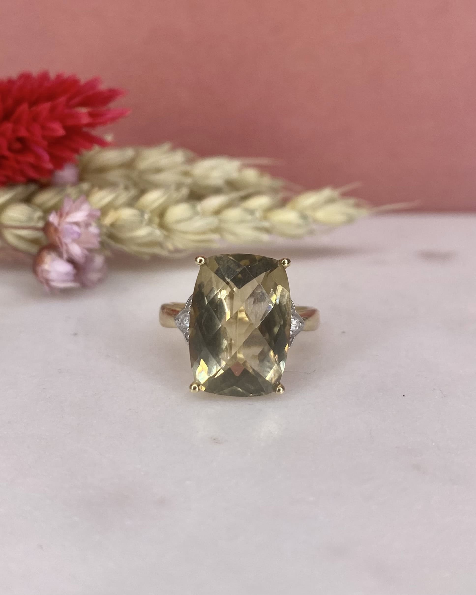 Anillo de cóctel "Sierra" de citrino y diamante de 8 quilates
