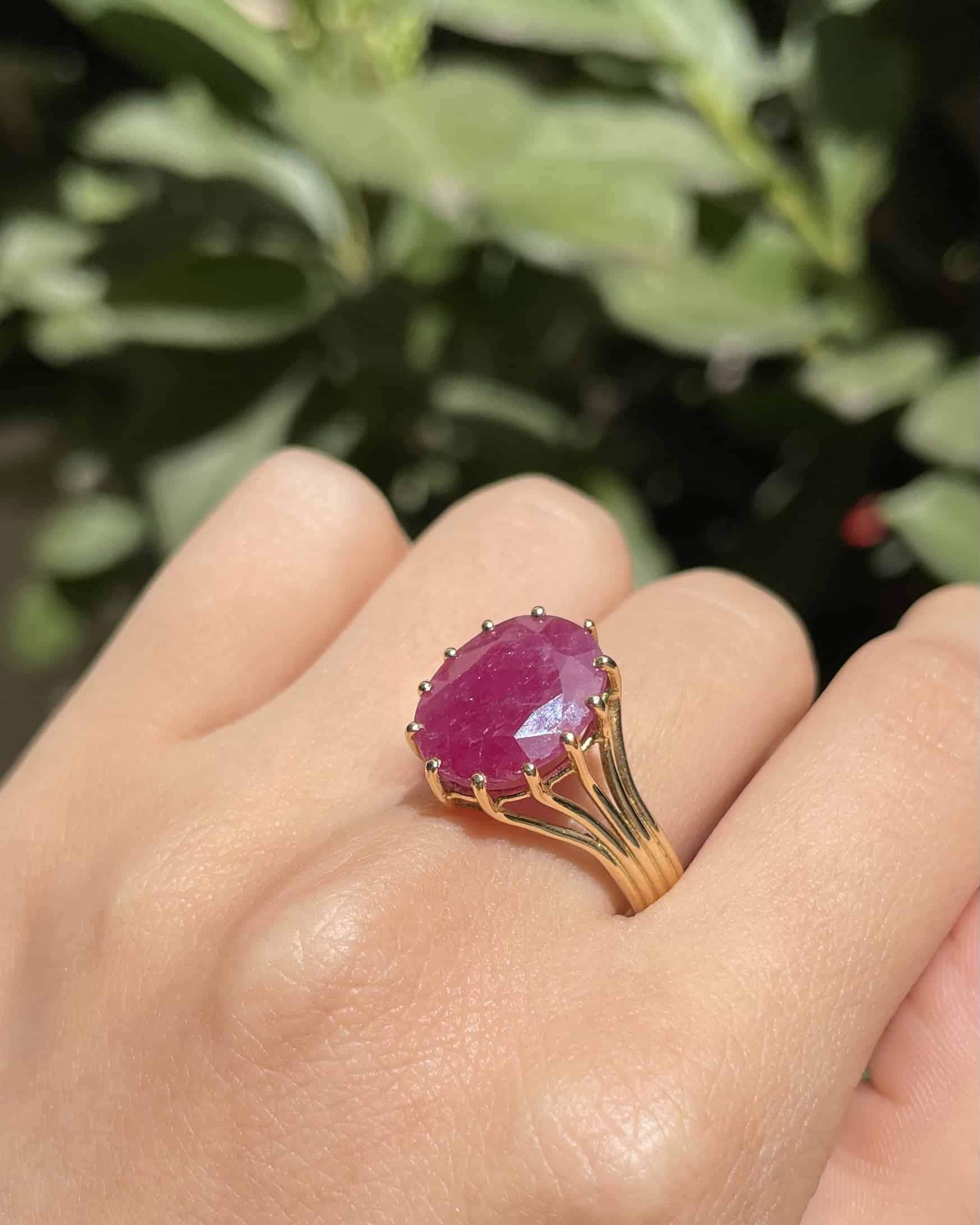 Bague Cocktail Rubis 3 carats "Quinn"