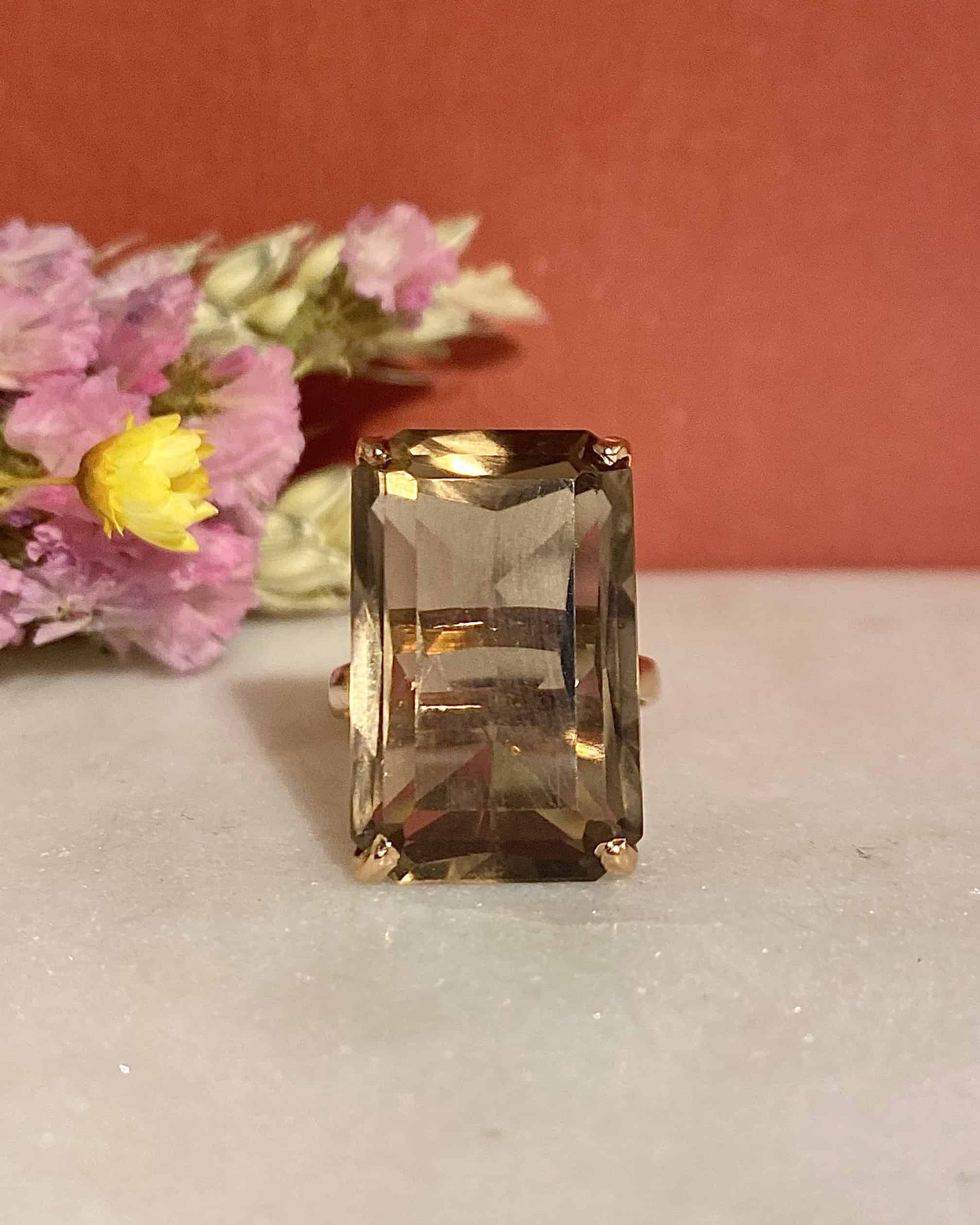 Bague Cocktail Quartz fumé 18.40 Carats "Primrose"