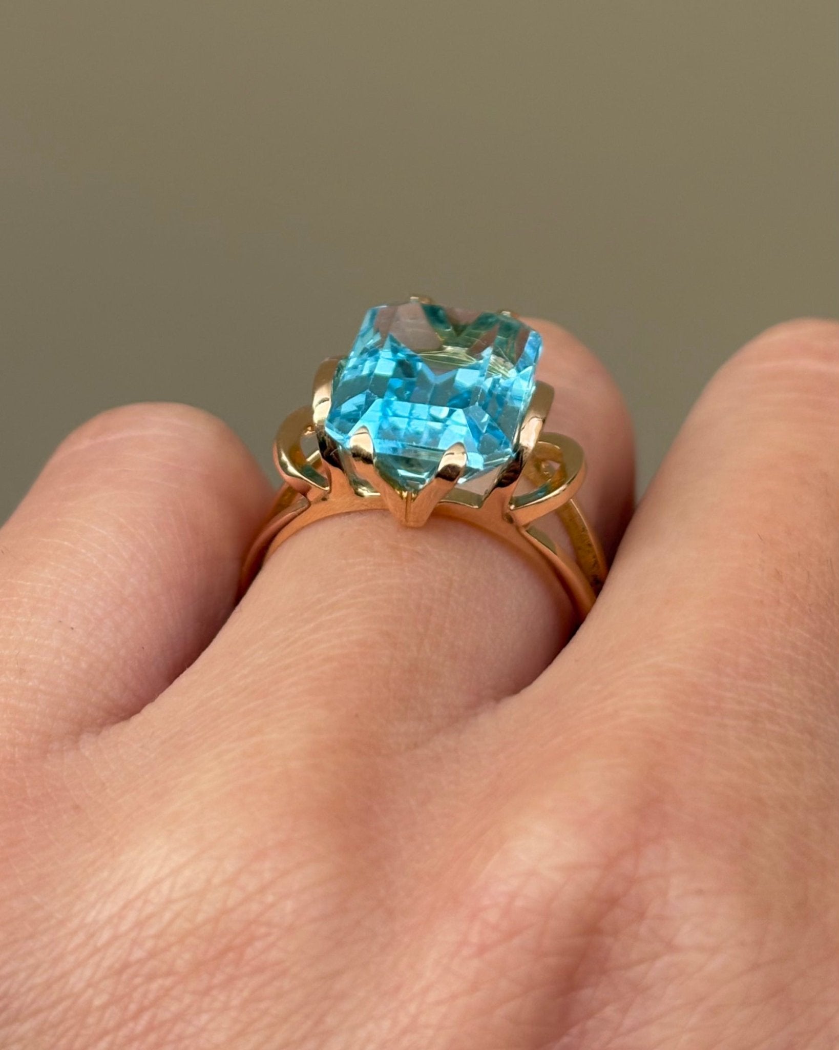 Bague Cocktail Topaze 5.80 carats "Justine" - Elliade Paris