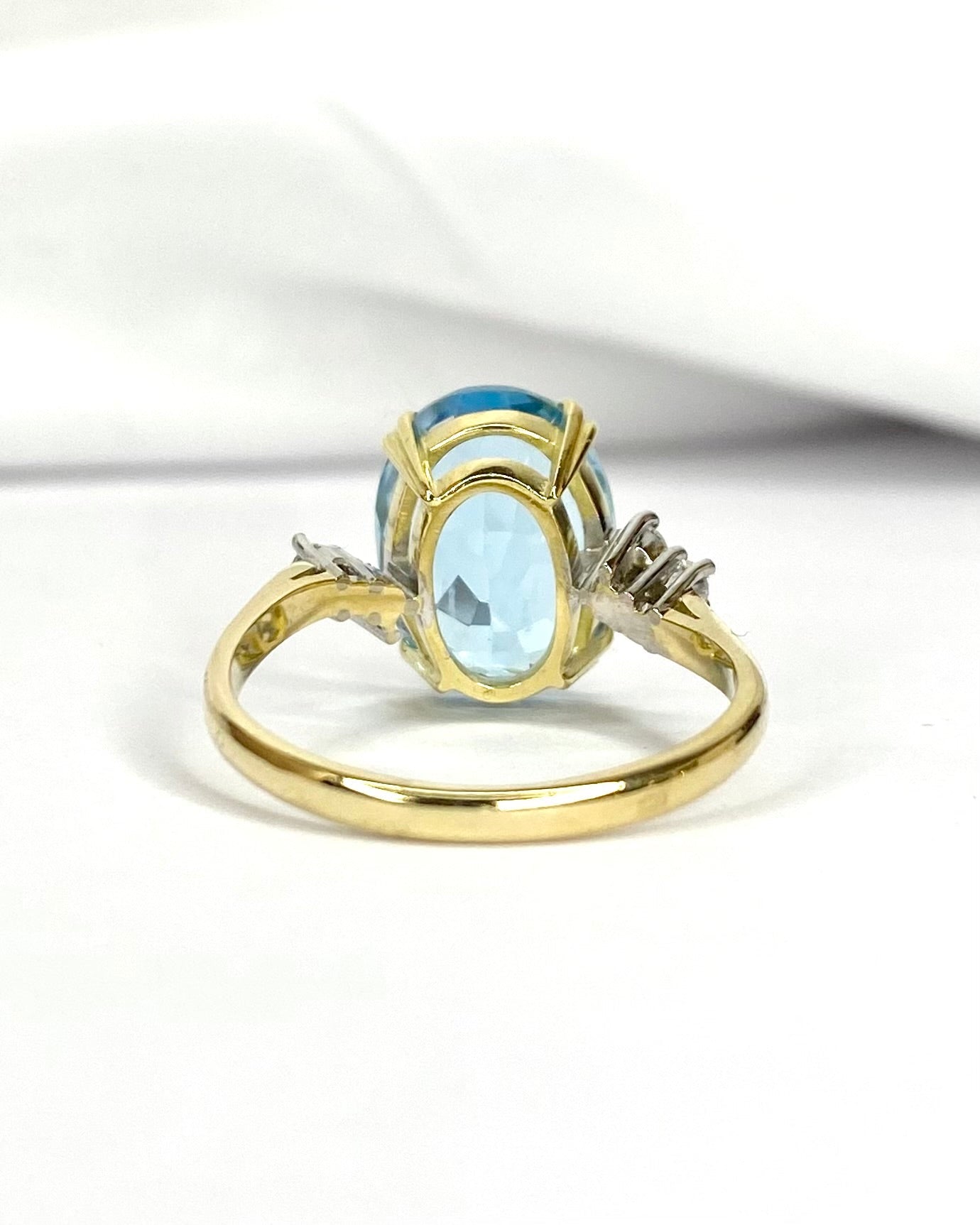 Bague Cocktail Topaze 7.10 carats & Diamants "Salomé" - Elliade Paris