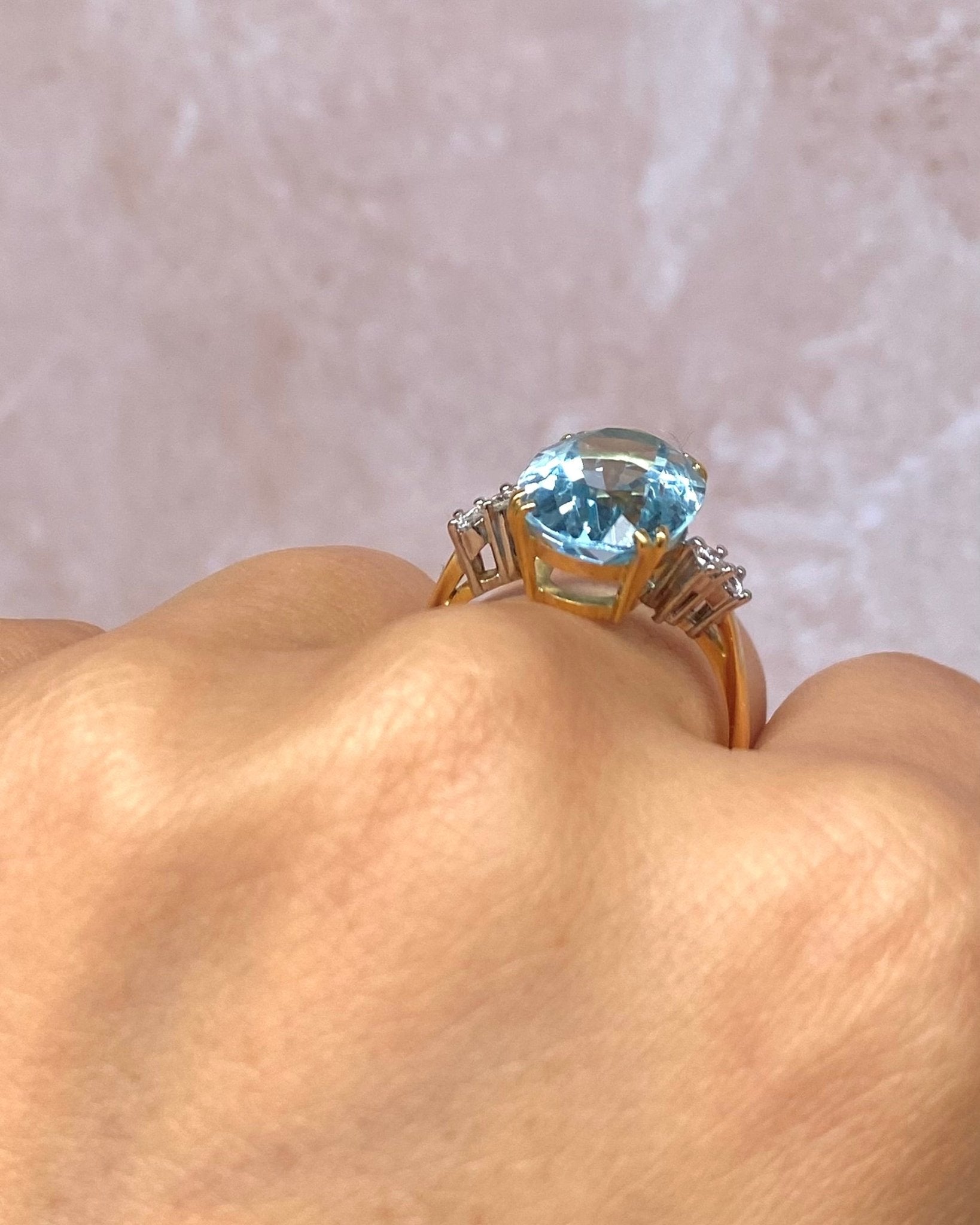 Bague Cocktail Topaze 7.10 carats & Diamants "Salomé" - Elliade Paris