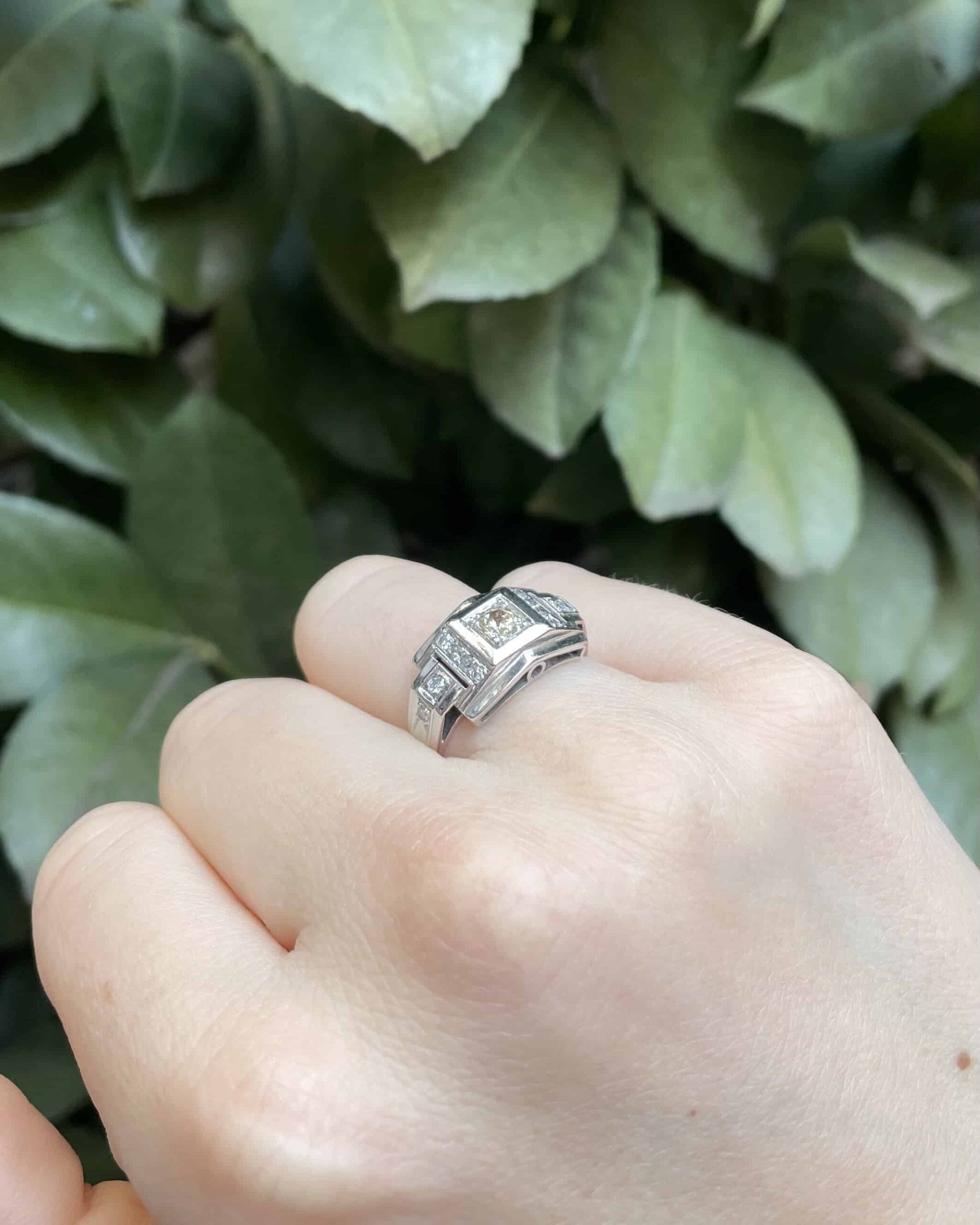 Bague Tank Art-Déco Diamants 0.45 carat "Melania" - Elliade Paris