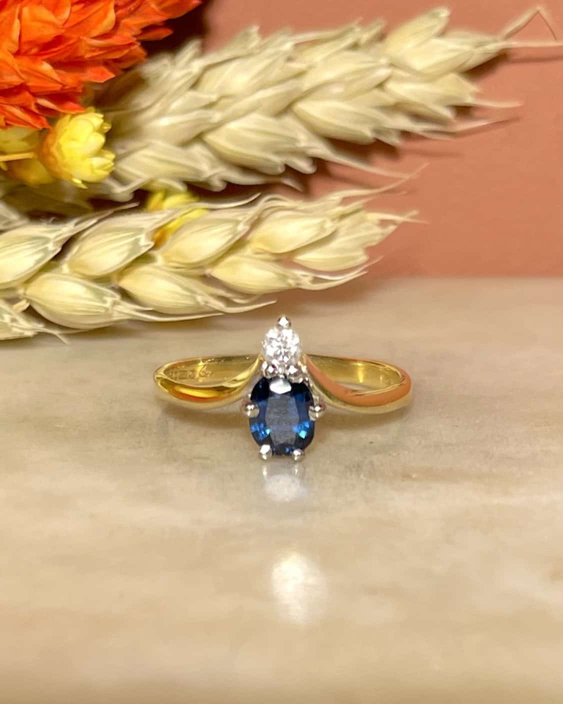 Bague Diadème Saphir & Diamant "Jorissa" - Elliade Paris
