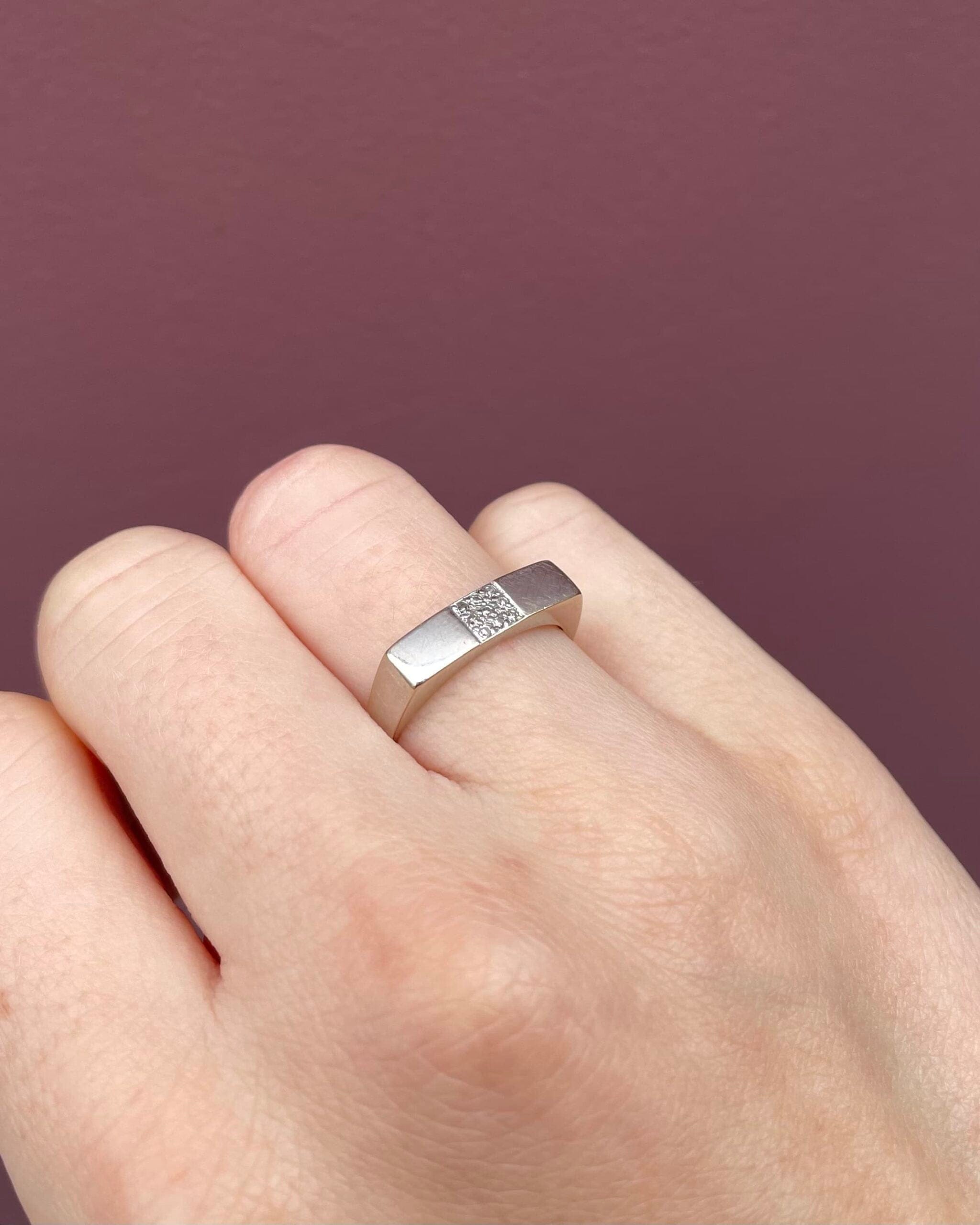 Chevalière Or 18 carats & Diamants "Genèse" - Elliade Paris