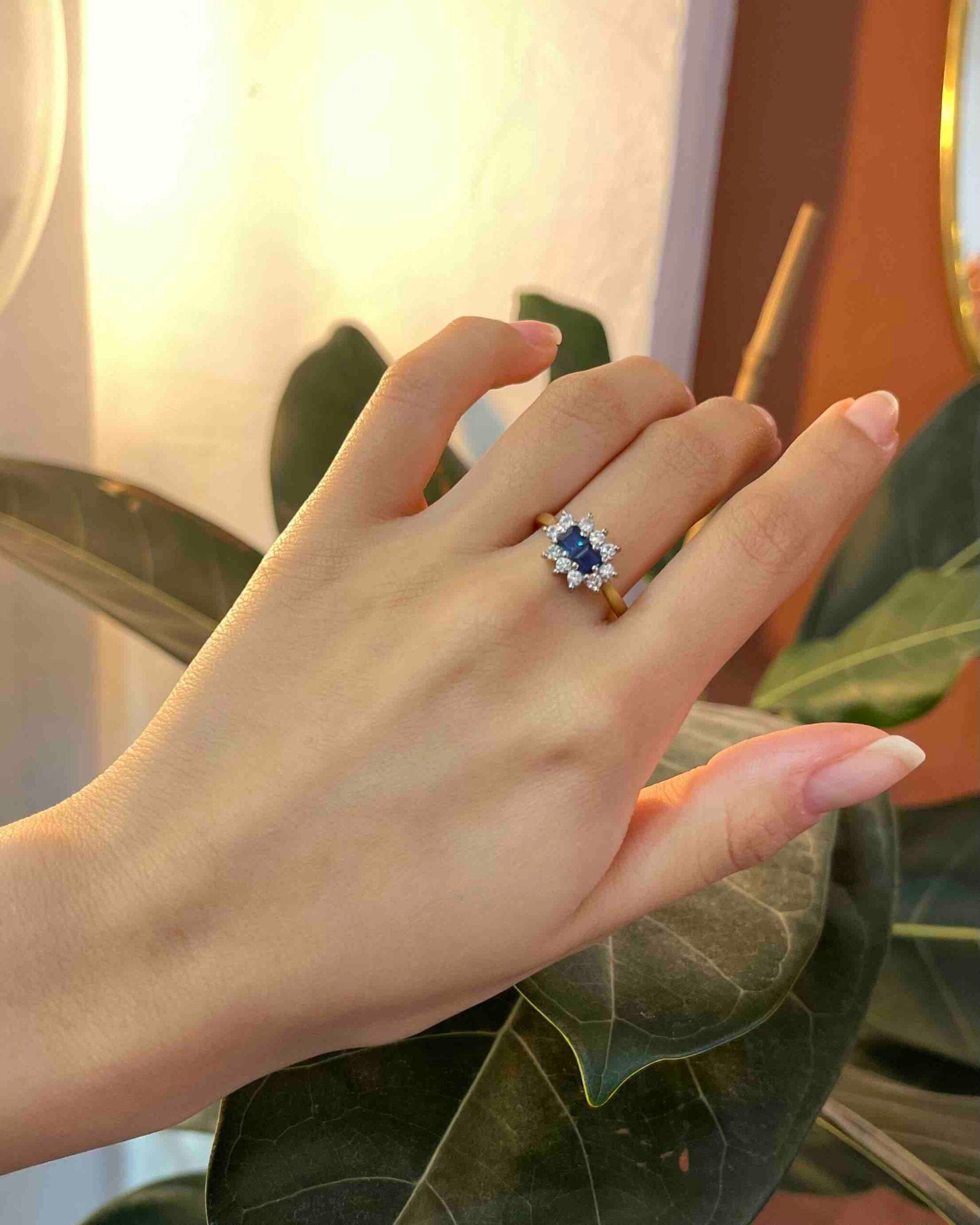 "Wallie" Daisy Sapphire & Diamond Ring