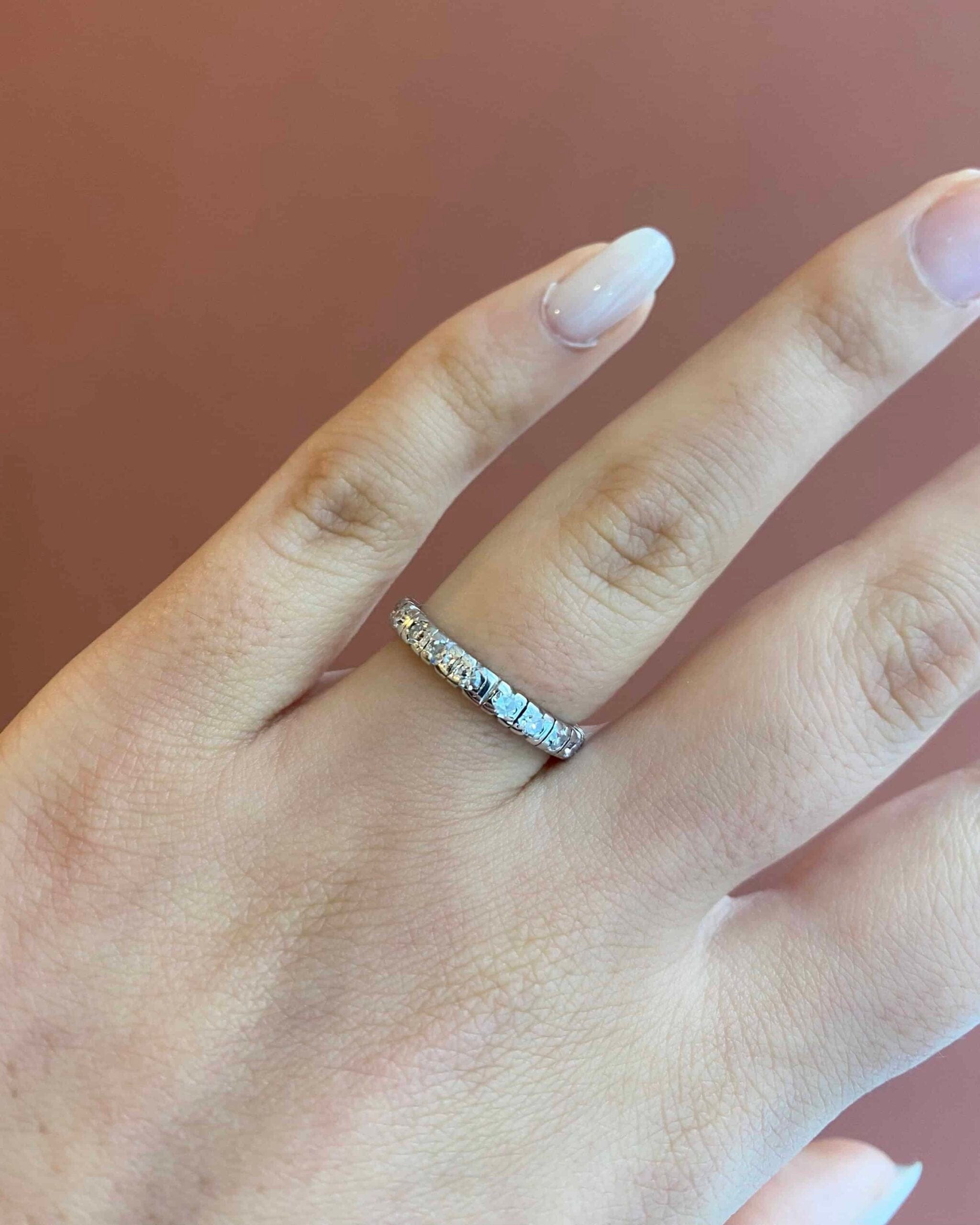 Alianza de boda con diamantes americanos de 0,80 quilates "Adele"