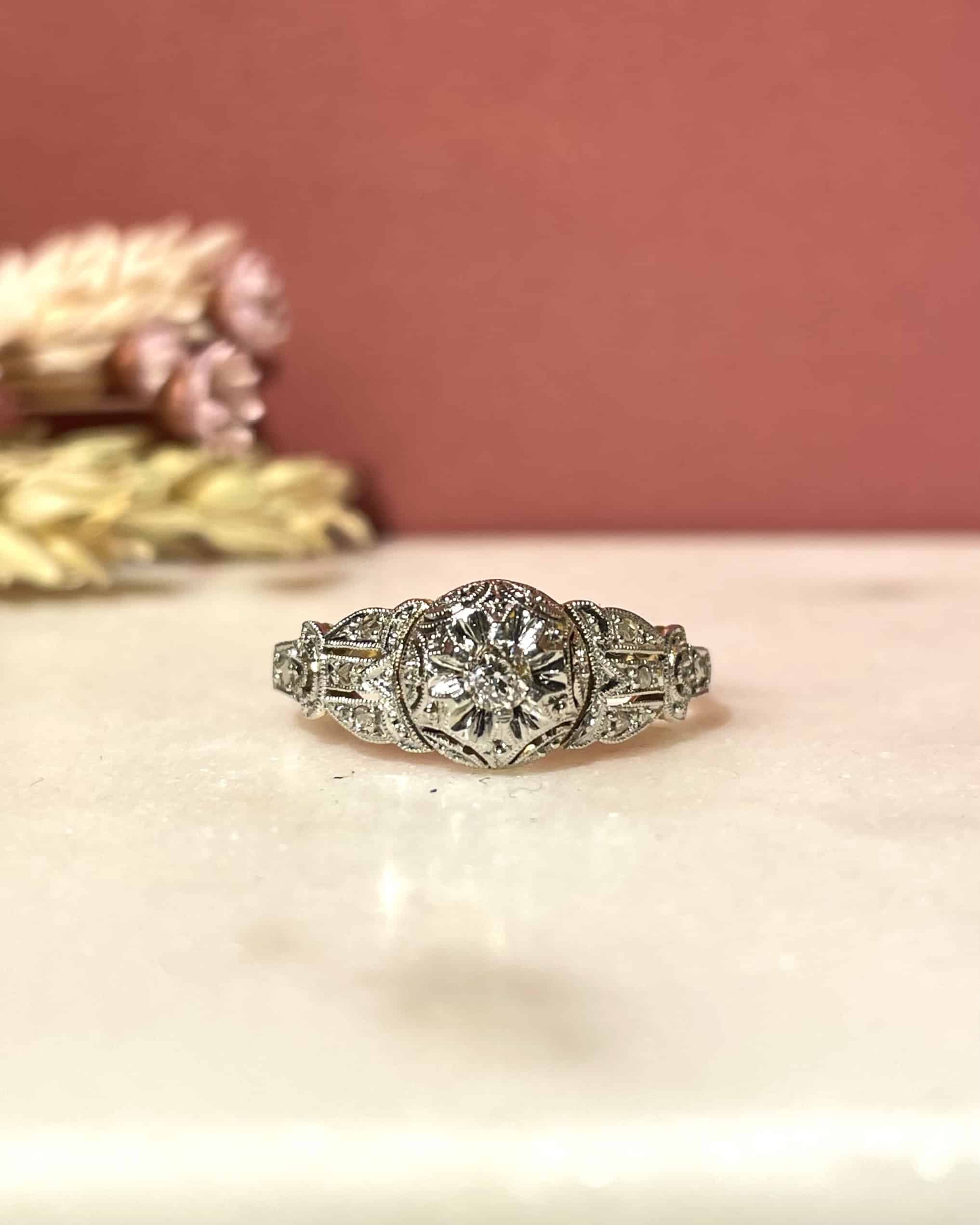 Bague vintage Art-Déco 7 Diamants "Santa"