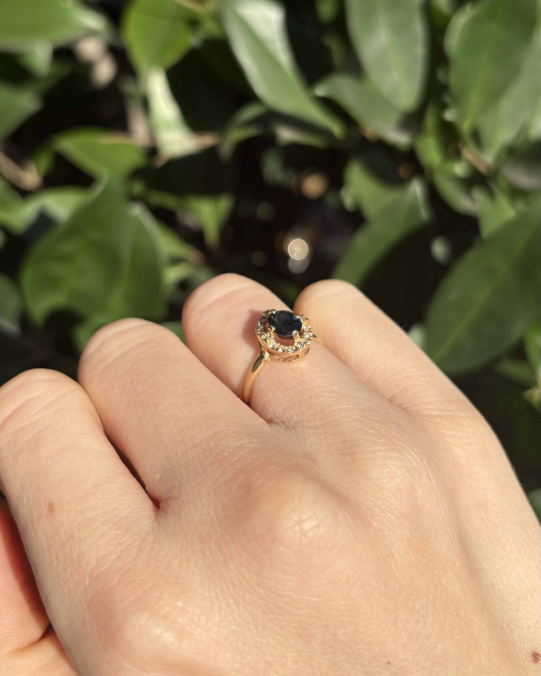 Art Deco Style Ring 1 Carat Sapphire & Diamonds "Romane"