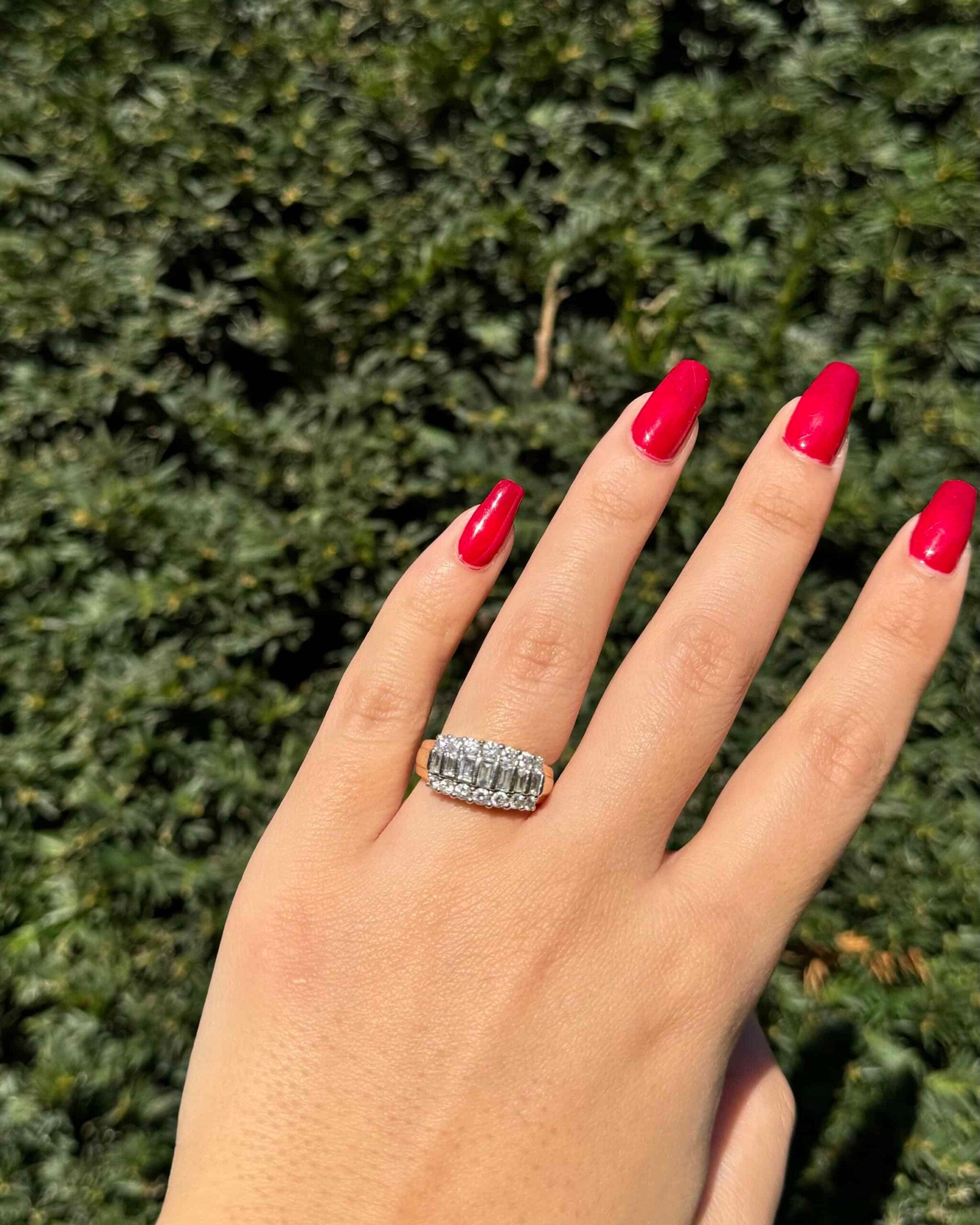 Anillo de tanque de río "Kimberly" con 21 diamantes de 1,14 quilates