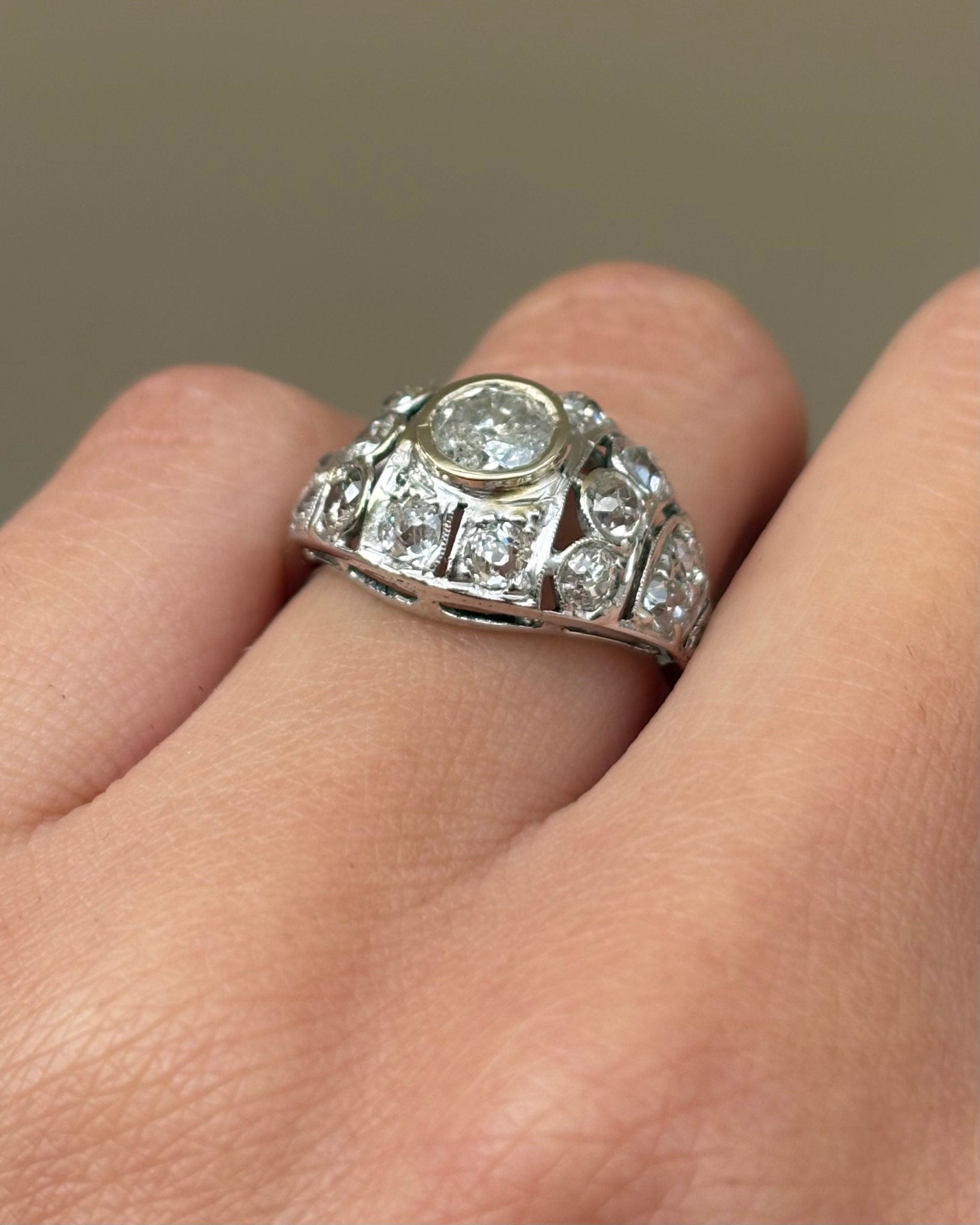 Bague Dôme Diamants 1.38 carat "Lucia" - Elliade Paris