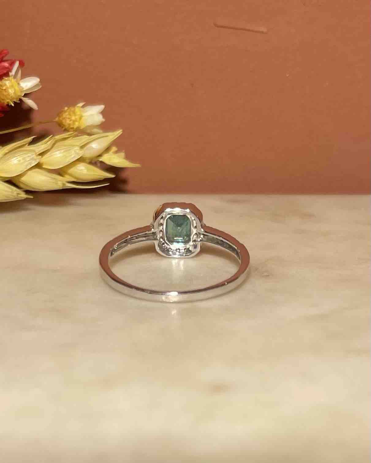 Bague style Art-Déco Emeraude & 35 Diamants "Vienna"