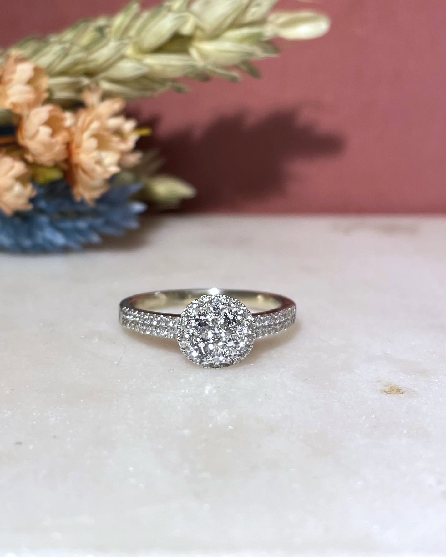 Bague Art-Déco 69 Diamants 0.54 Carat "Lucette" - Elliade Paris
