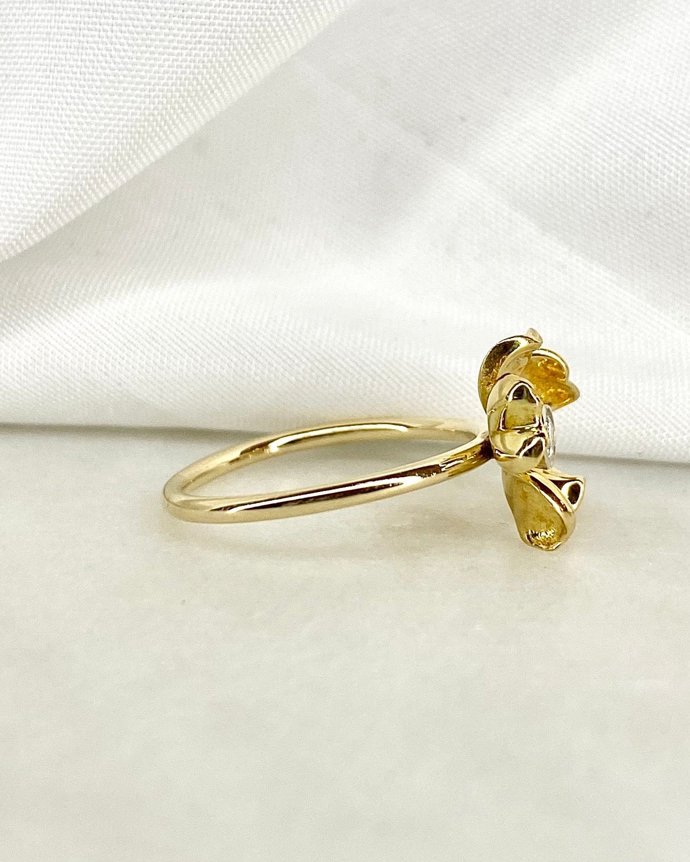 Bague Fleur Diamant 0.08 carat "Giana" - Elliade Paris