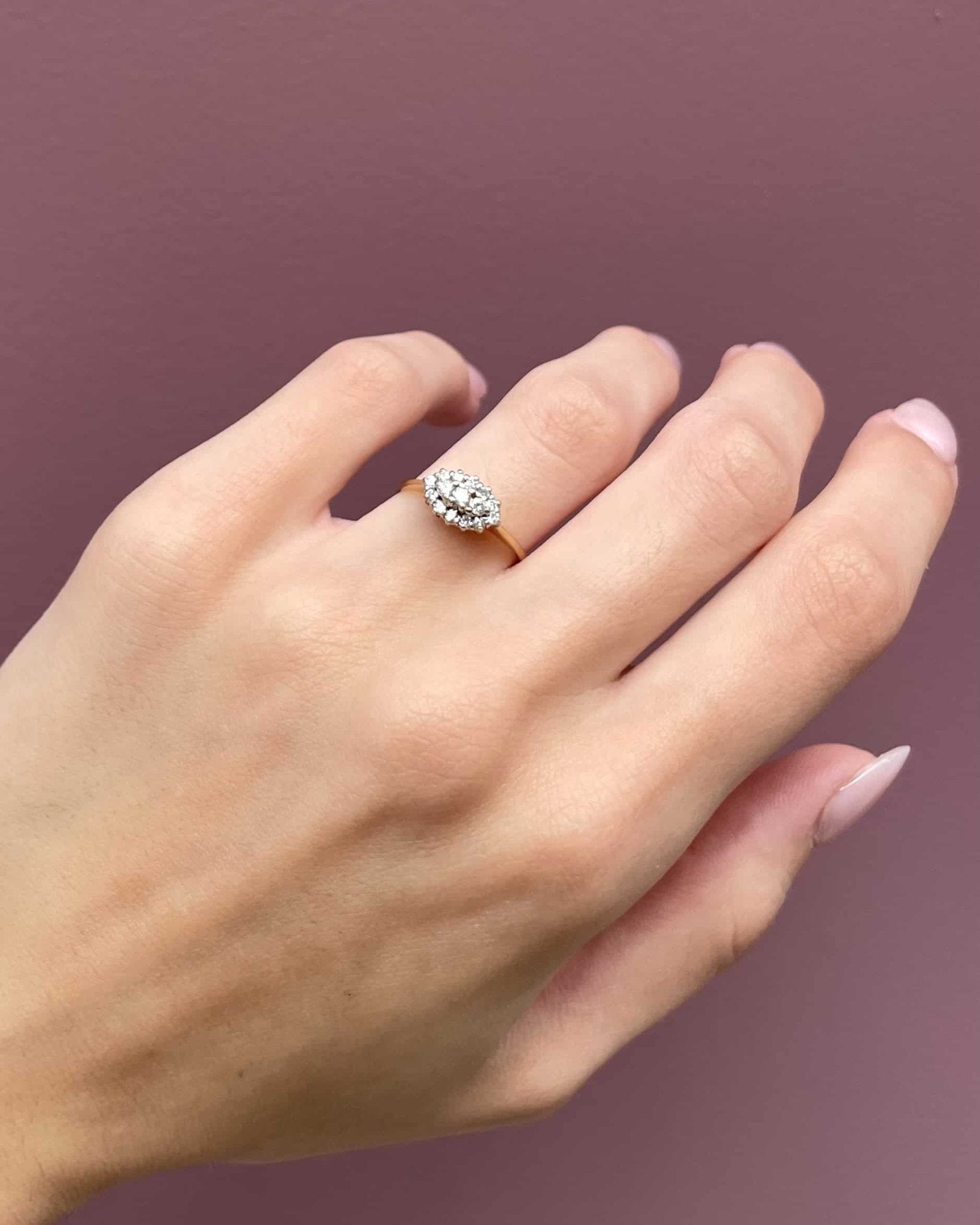 Bague Fleur Rivière 15 Diamants 0.33 carat "Oumi" - Elliade Paris