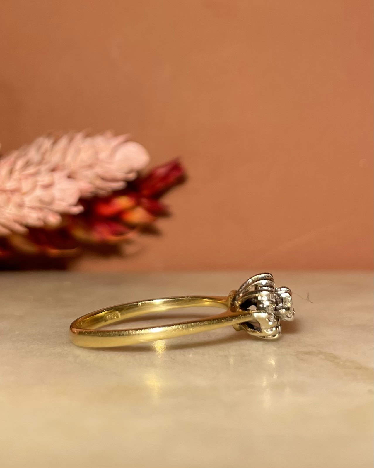 Bague Fleur Rivière 15 Diamants 0.33 carat "Oumi" - Elliade Paris