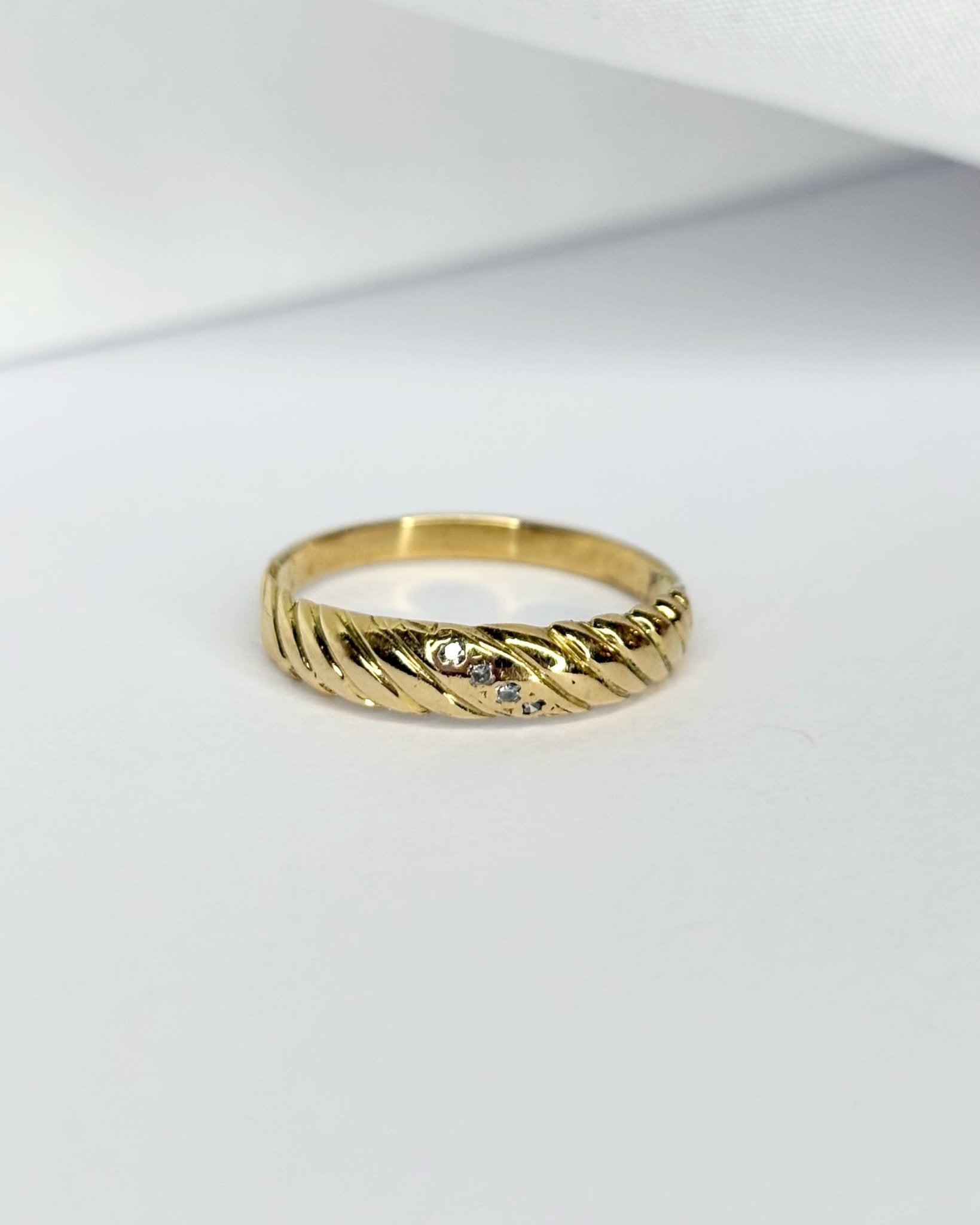 Bague Jonc 4 Diamants "Élia" - Elliade Paris