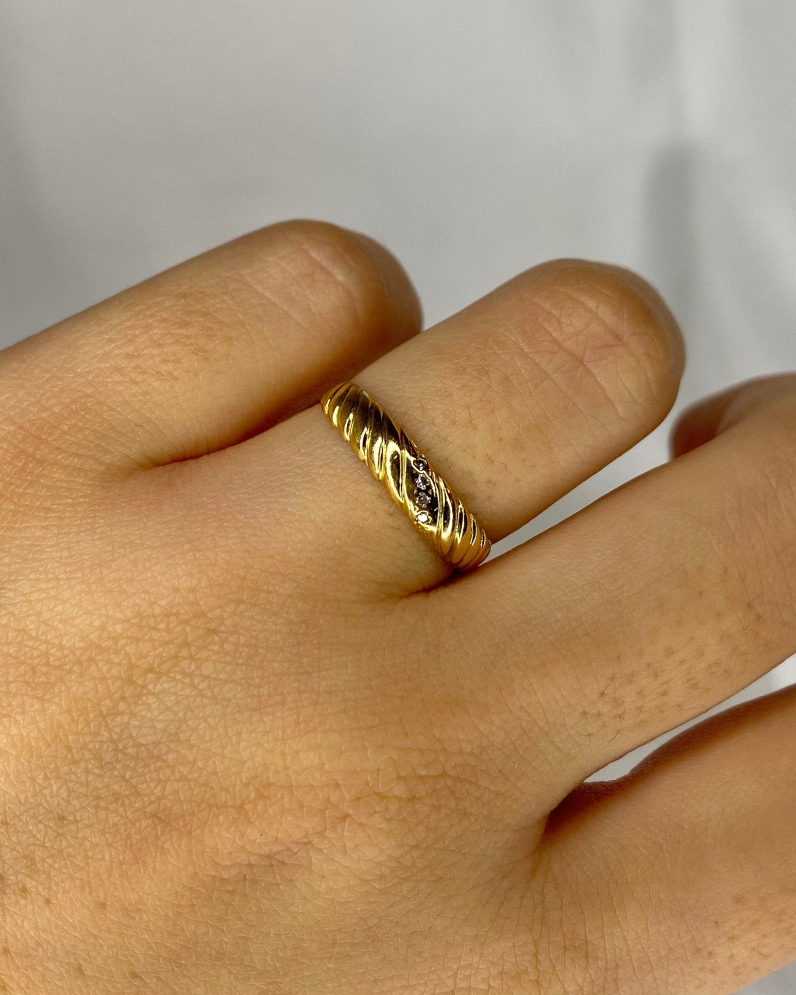 Bague Jonc 4 Diamants "Élia" - Elliade Paris