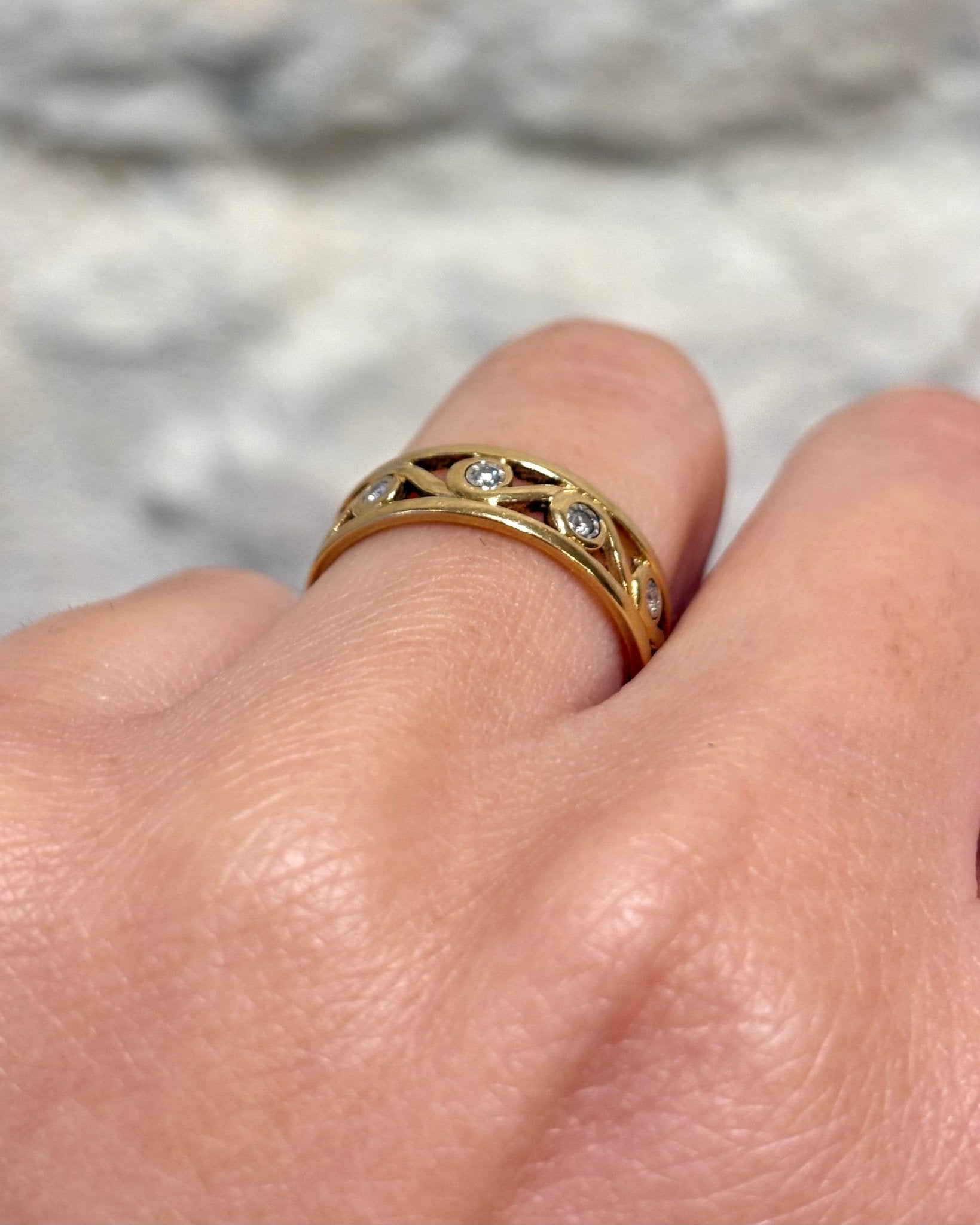 Bague Jonc 5 Diamants "Maia" - Elliade Paris