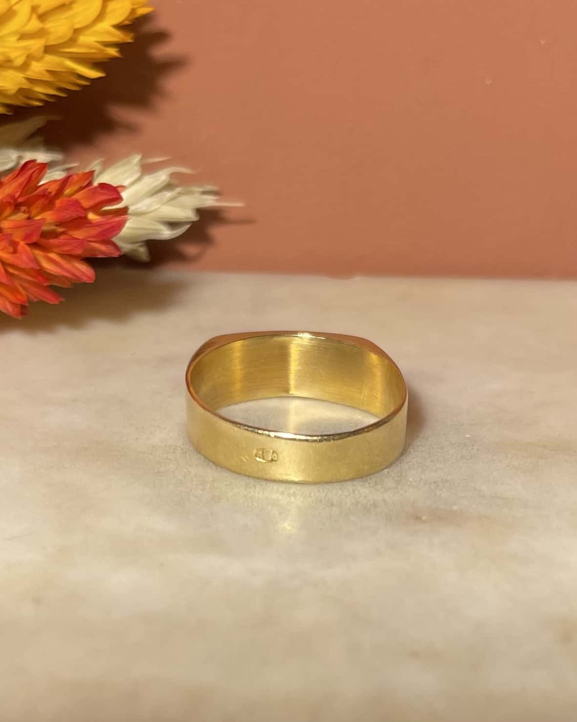 bague jonc ancienne en or 18 carats - Elliade Paris bijoux vintage