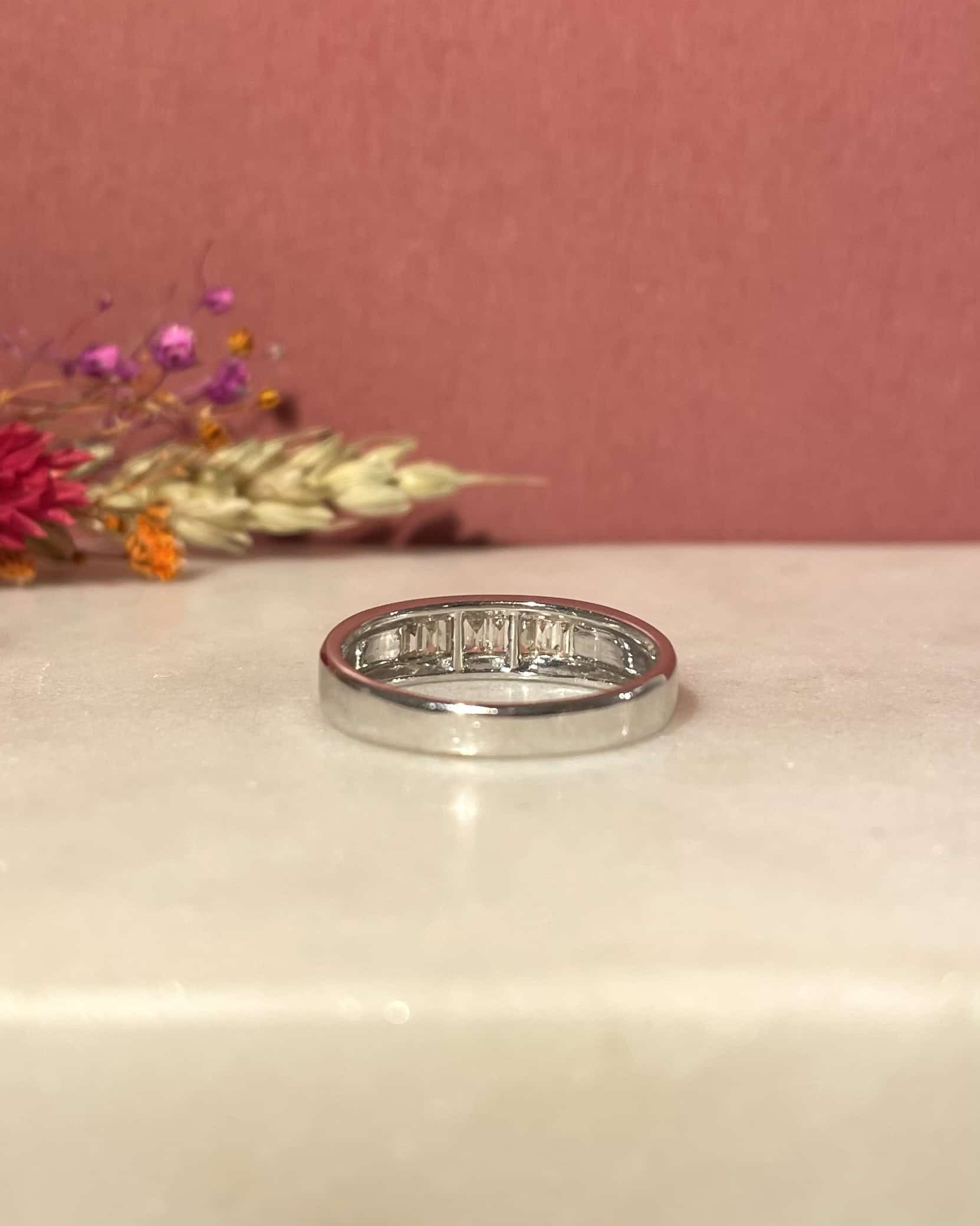 Bague Vintage Jonc 8 Diamants Baguettes "Melinda"