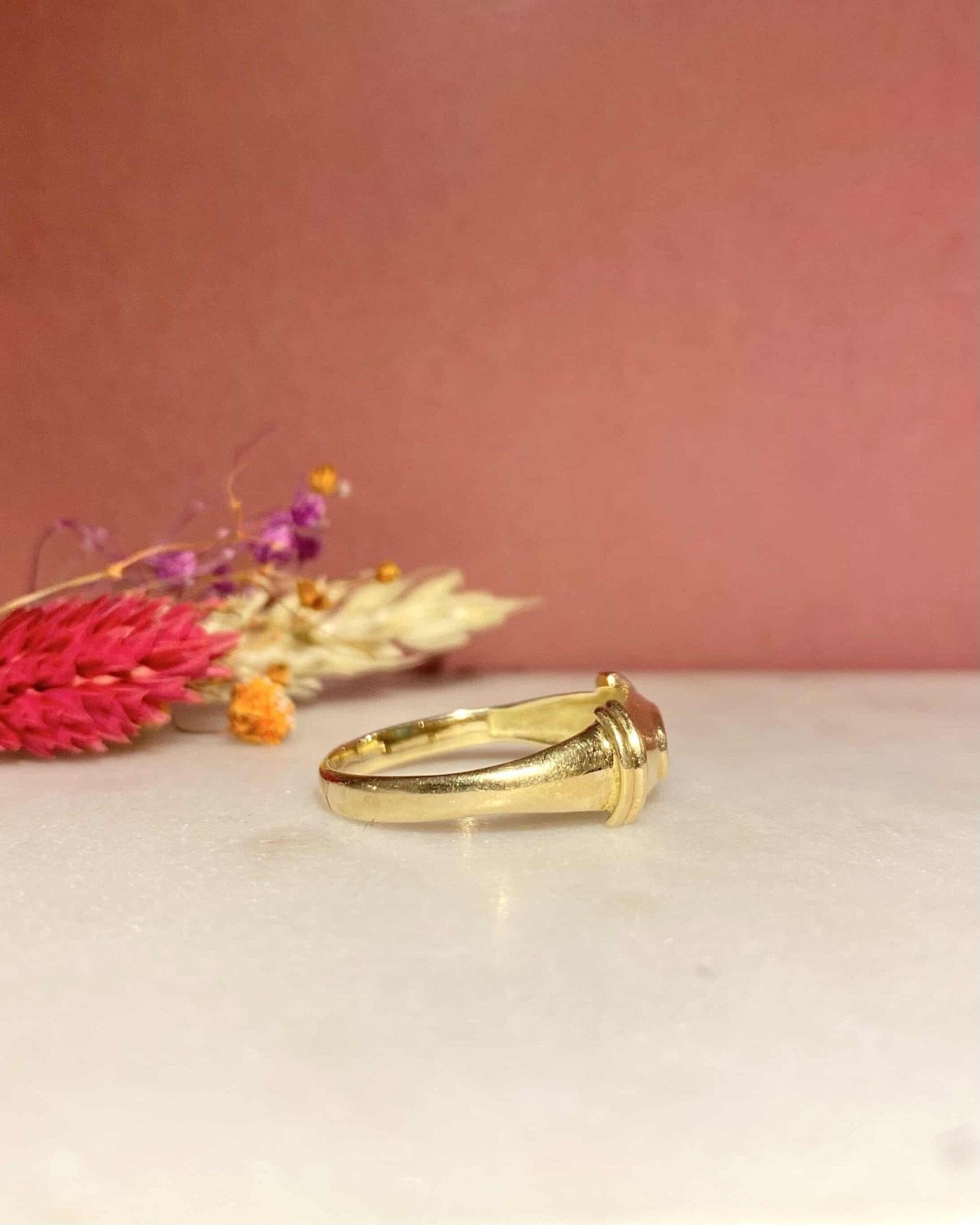 Bague Jonc Émeraude 0.30 carat "Trixie" - Elliade Paris