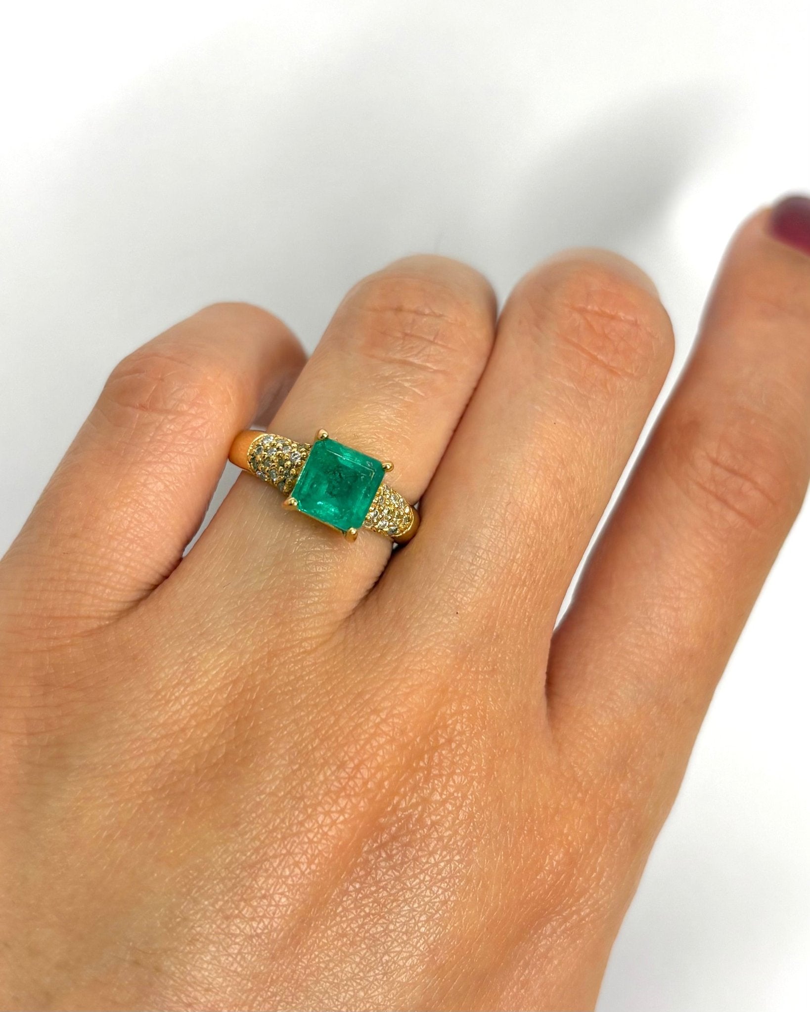 Bague Jonc Émeraude 1.25 carat & Diamants 0.20 carat "Mélissa" - Elliade Paris