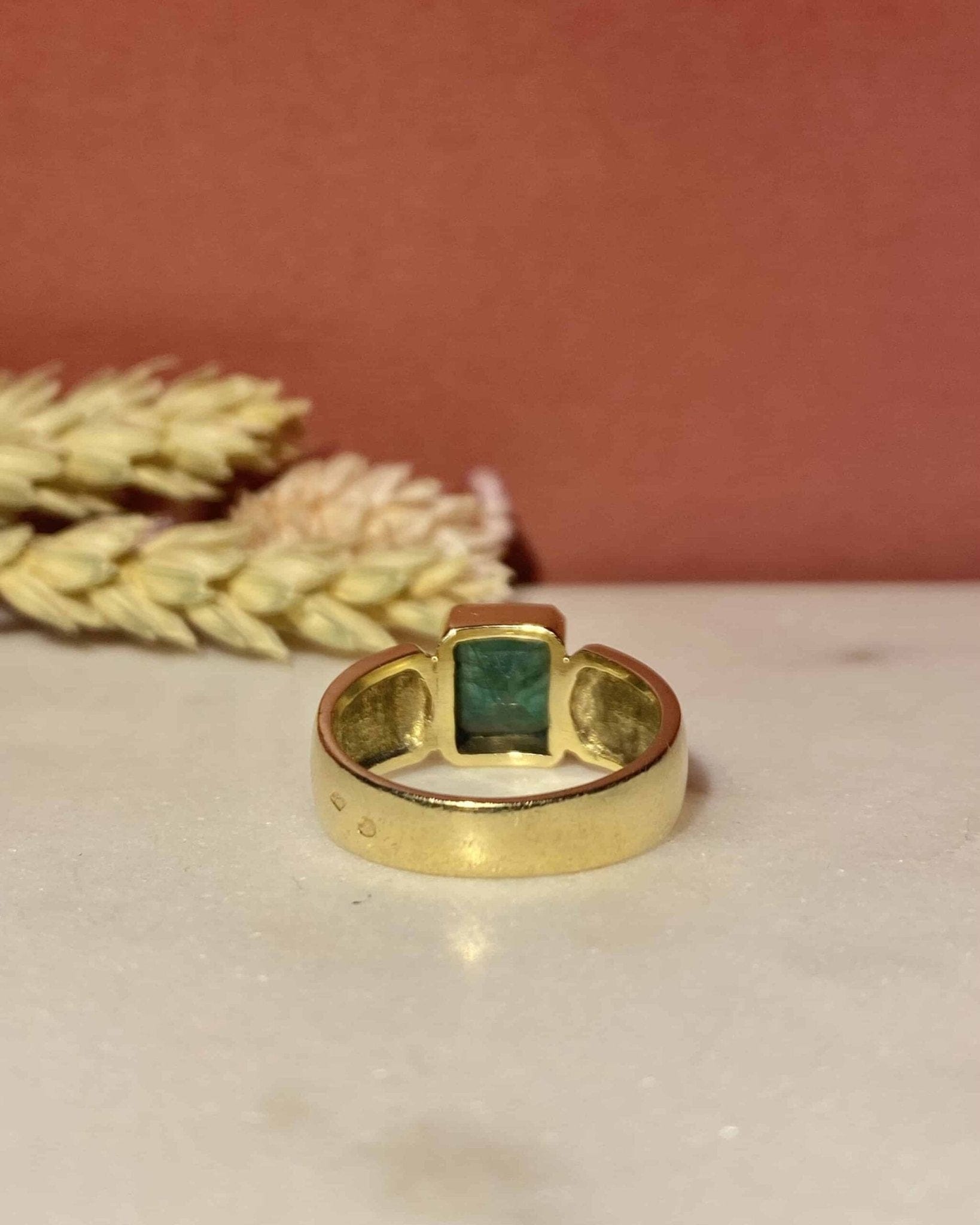 Bague Jonc Émeraude 1.80 carat "Bianca" - Elliade Paris