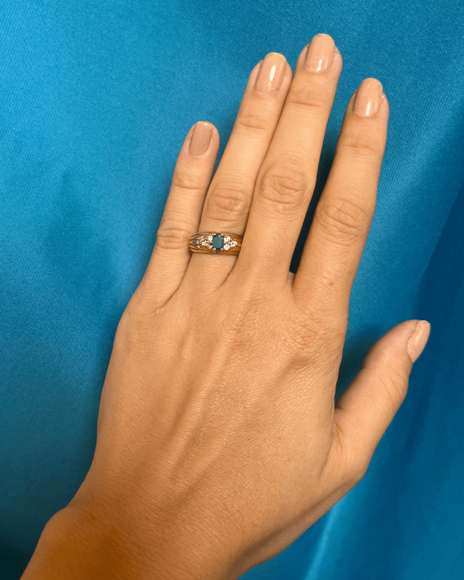 Bague Jonc émeraude & diamants "Cloélie" - Elliade Paris