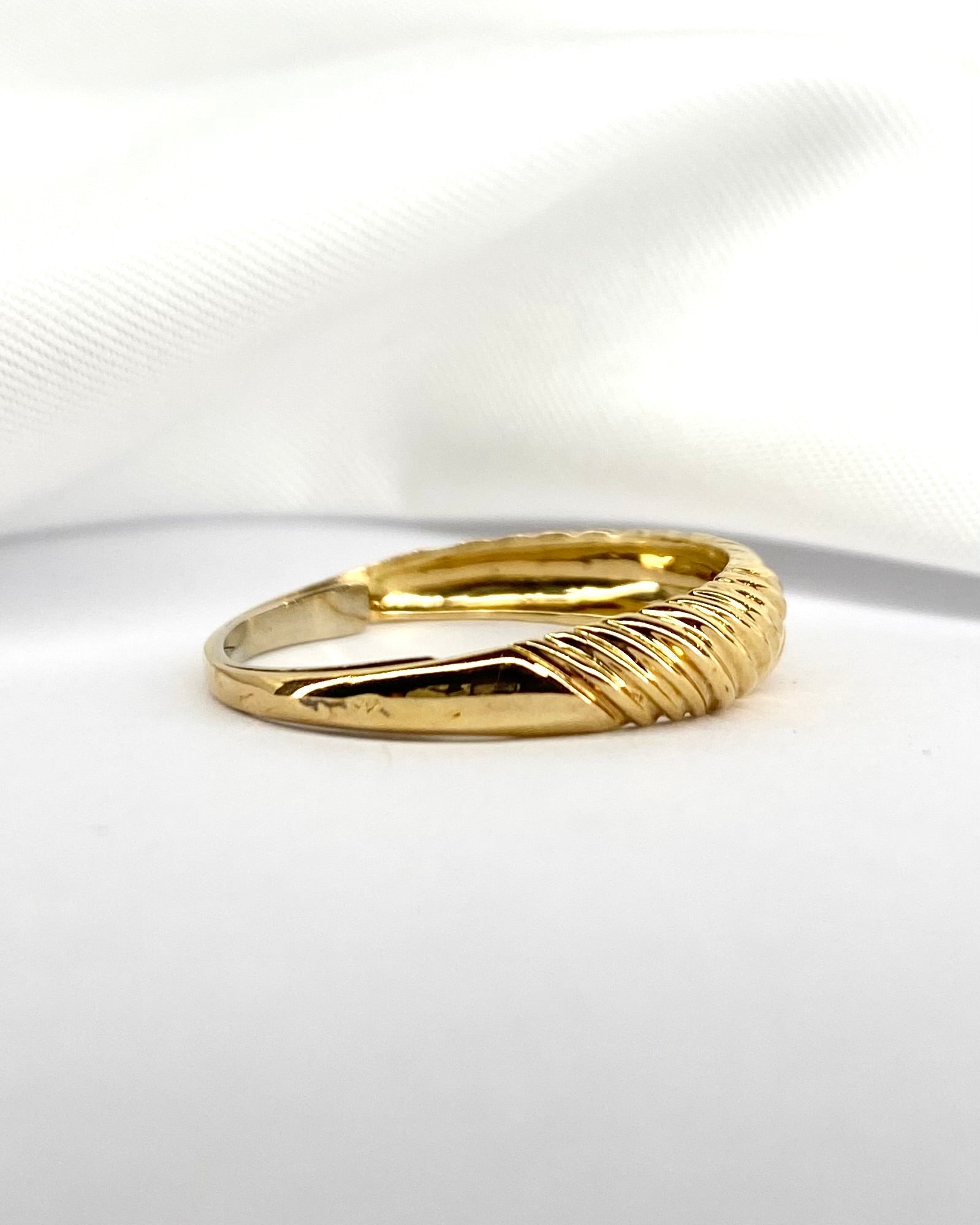 Bague Jonc Or Jaune 18 carats "Nicole" - Elliade Paris