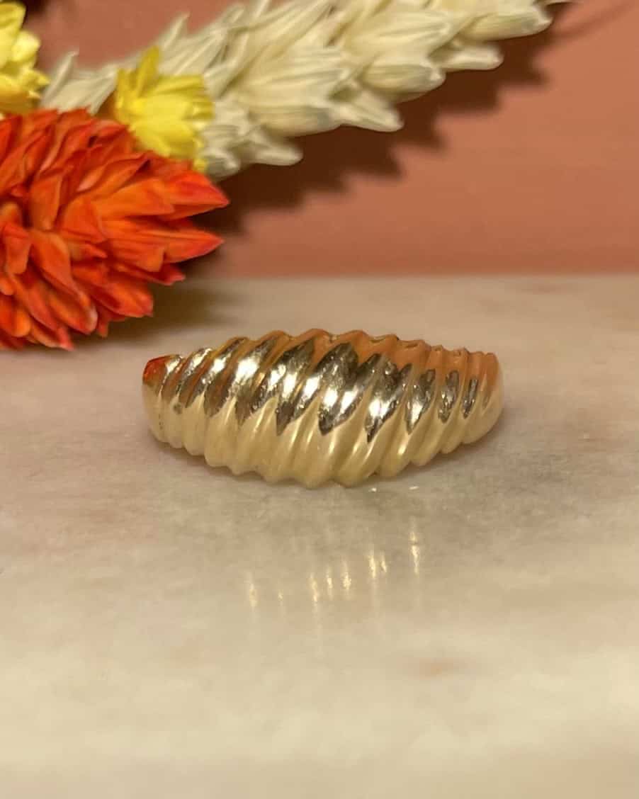 Bague Jonc Or jaune 18 carats "Ornellita" - Elliade Paris